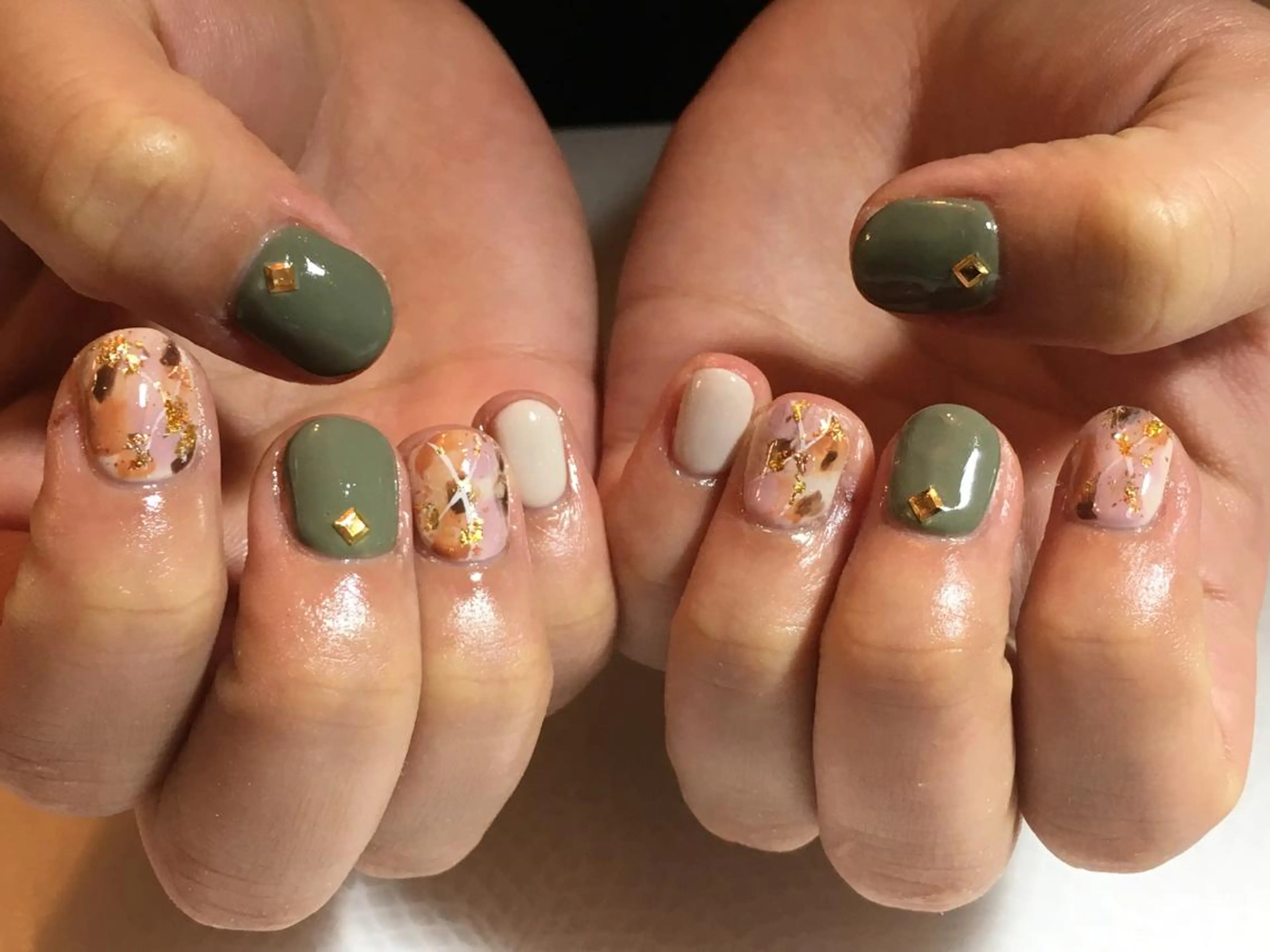 ネイル 古川 里美のネイルデザイン