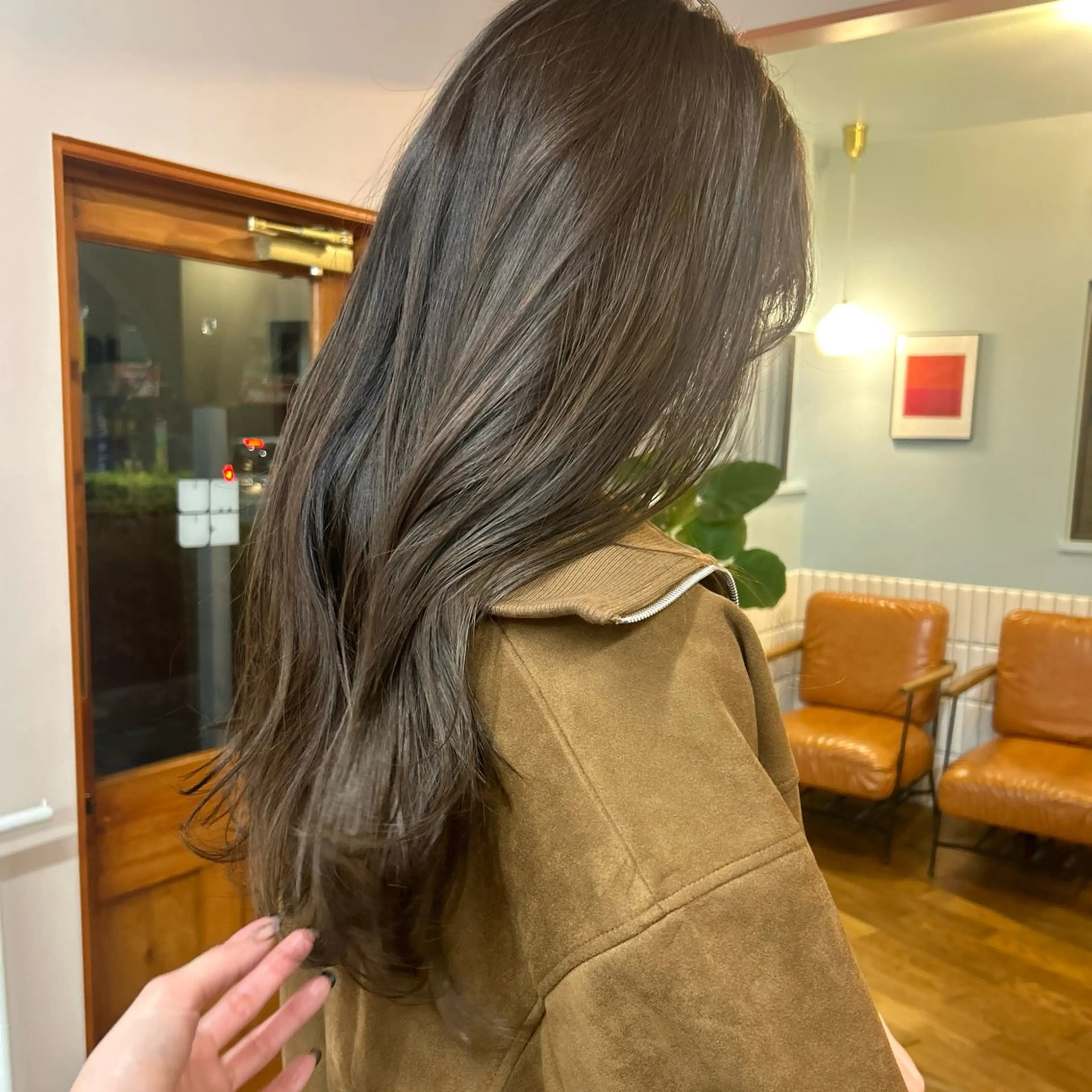 ロング カラー ブリーチ ブリーチなしカラー MUKU リカのヘアスタイル