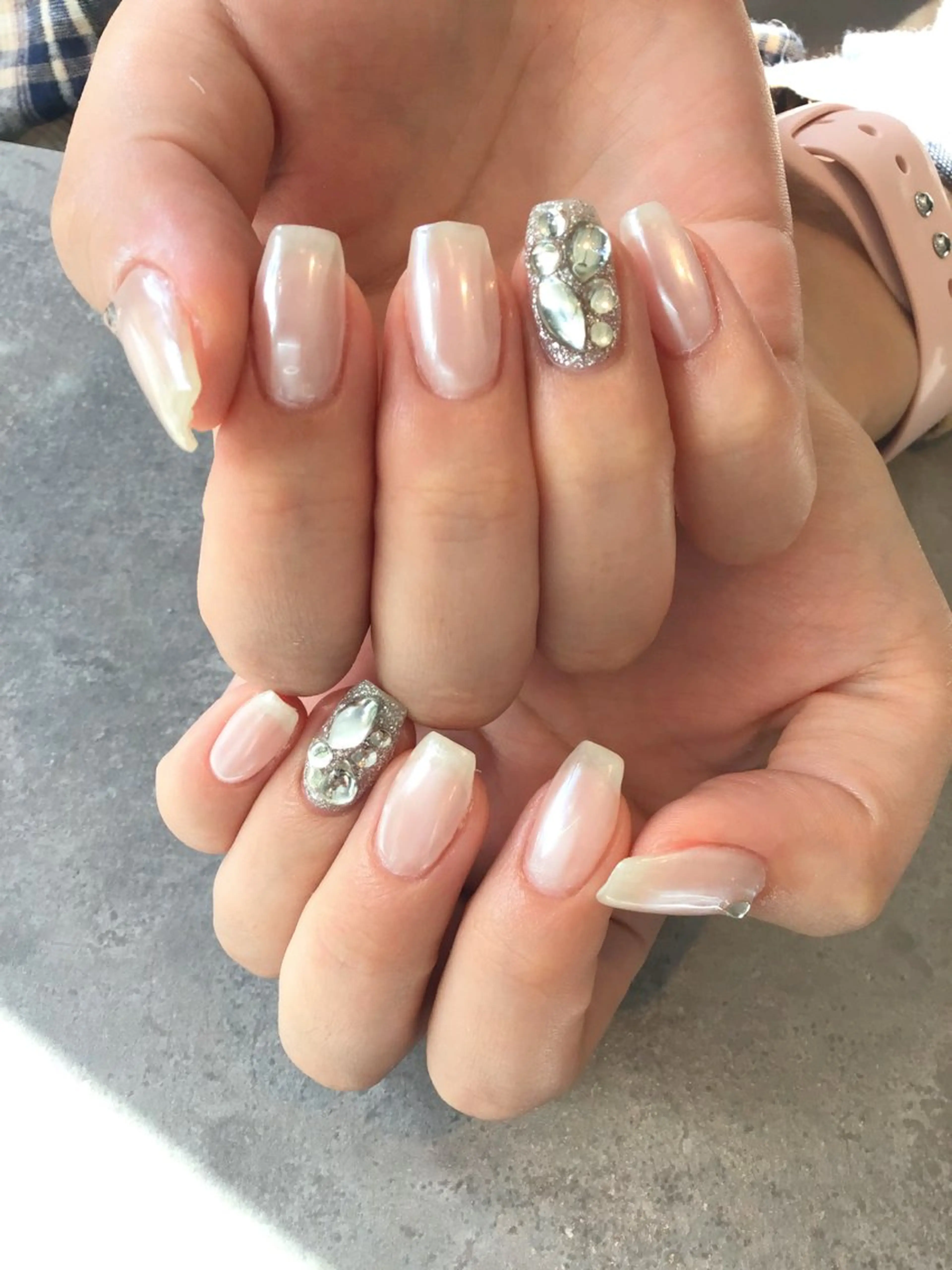 ネイル アートネイル Nest 岩崎のネイルデザイン