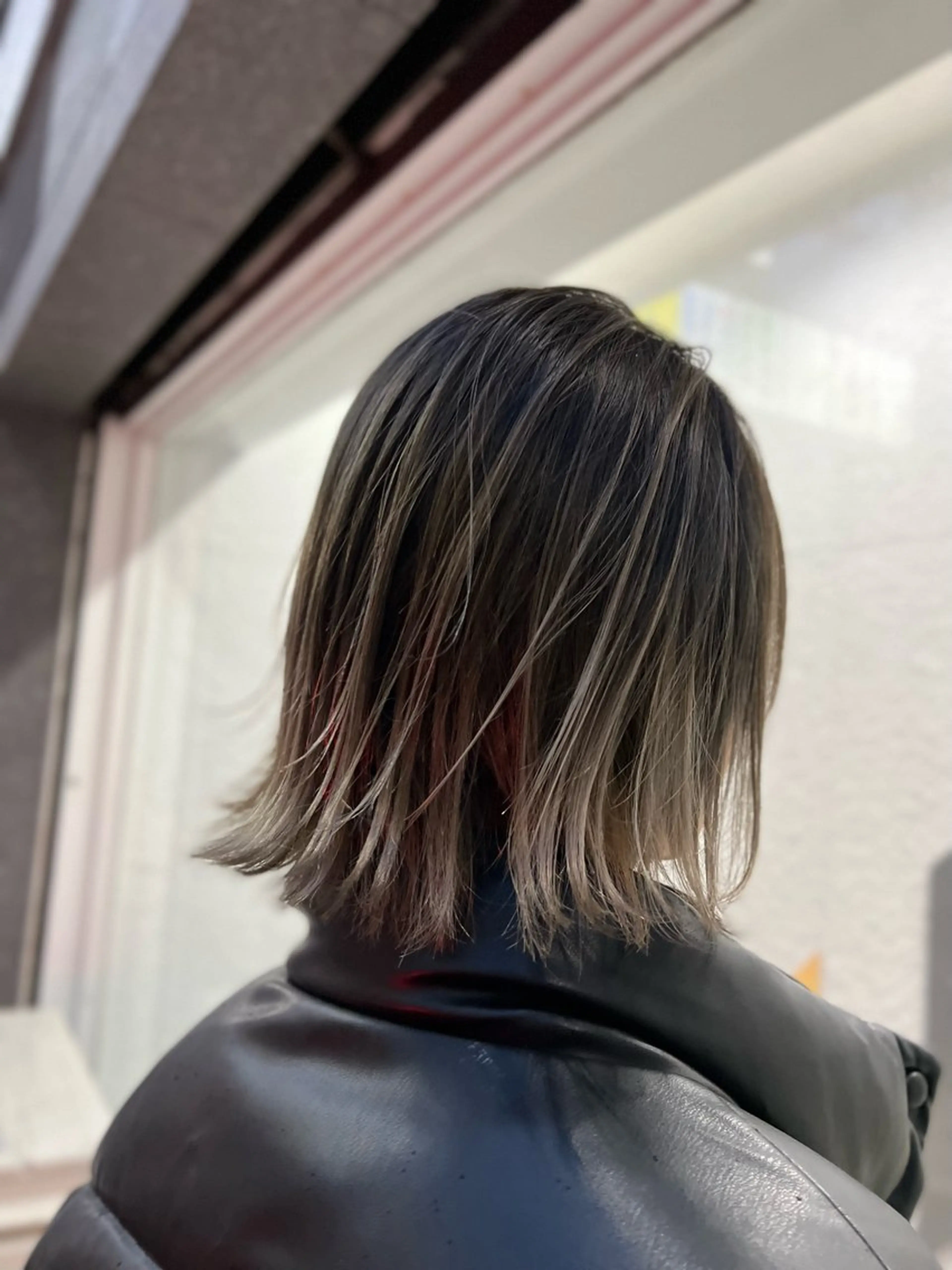 カラー バレイヤージュ ハイライトカラー ヘアカラー 川崎 健翔のヘアスタイル