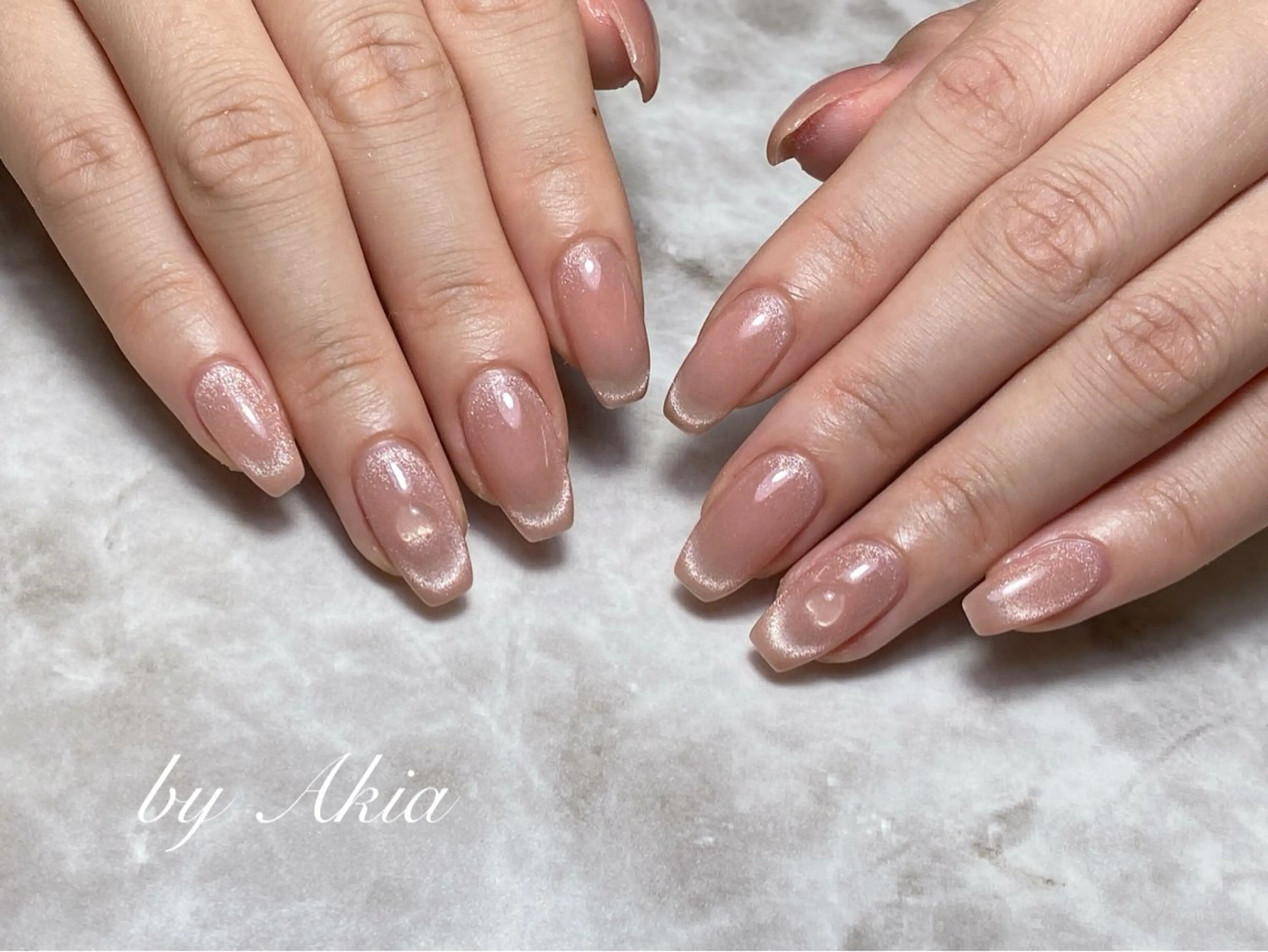 ⭐️マグネット💎グラテーション＆フレンチ✨ベース付き🩷初回オフ無料の写真