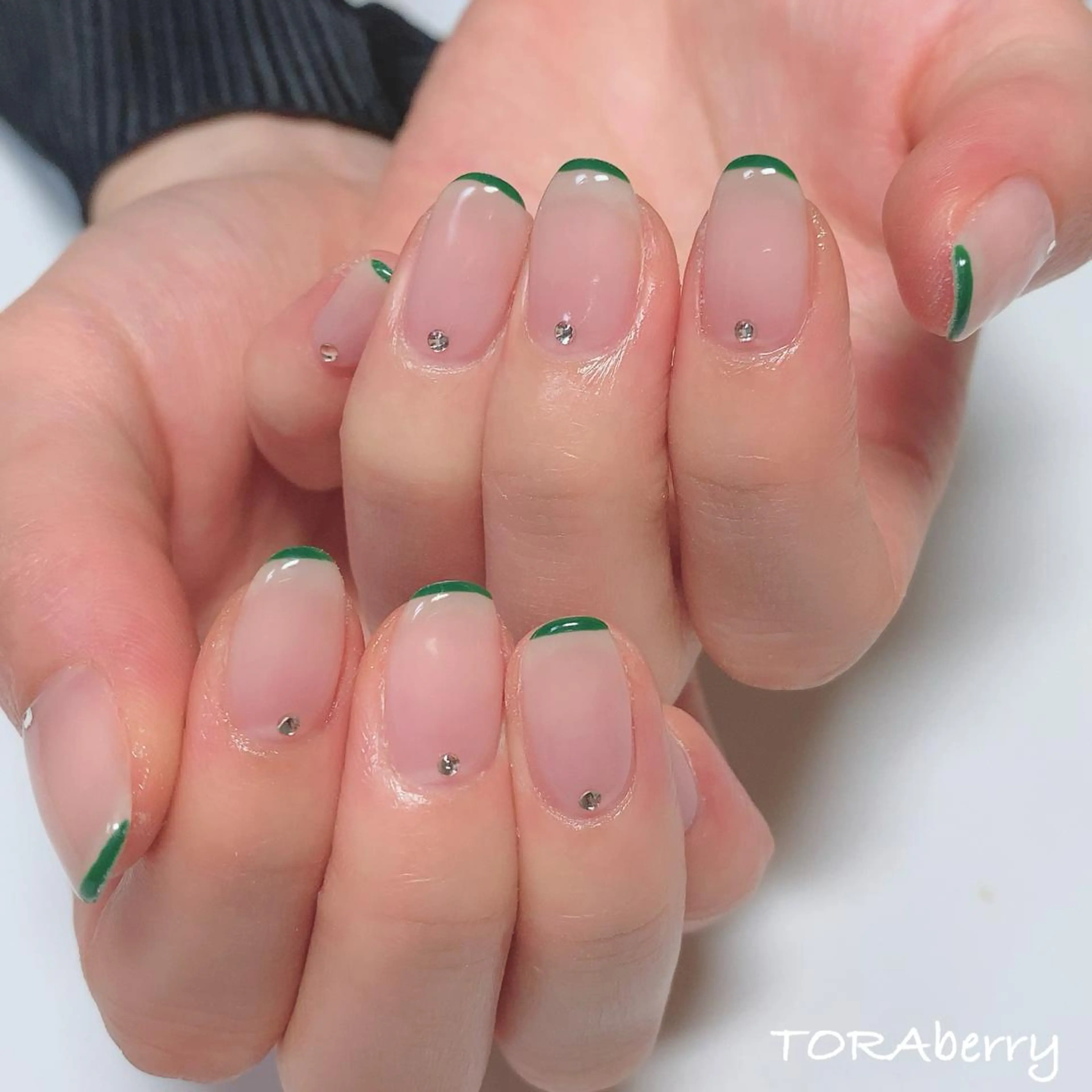 ネイル ネイリスト なつみのネイルデザイン