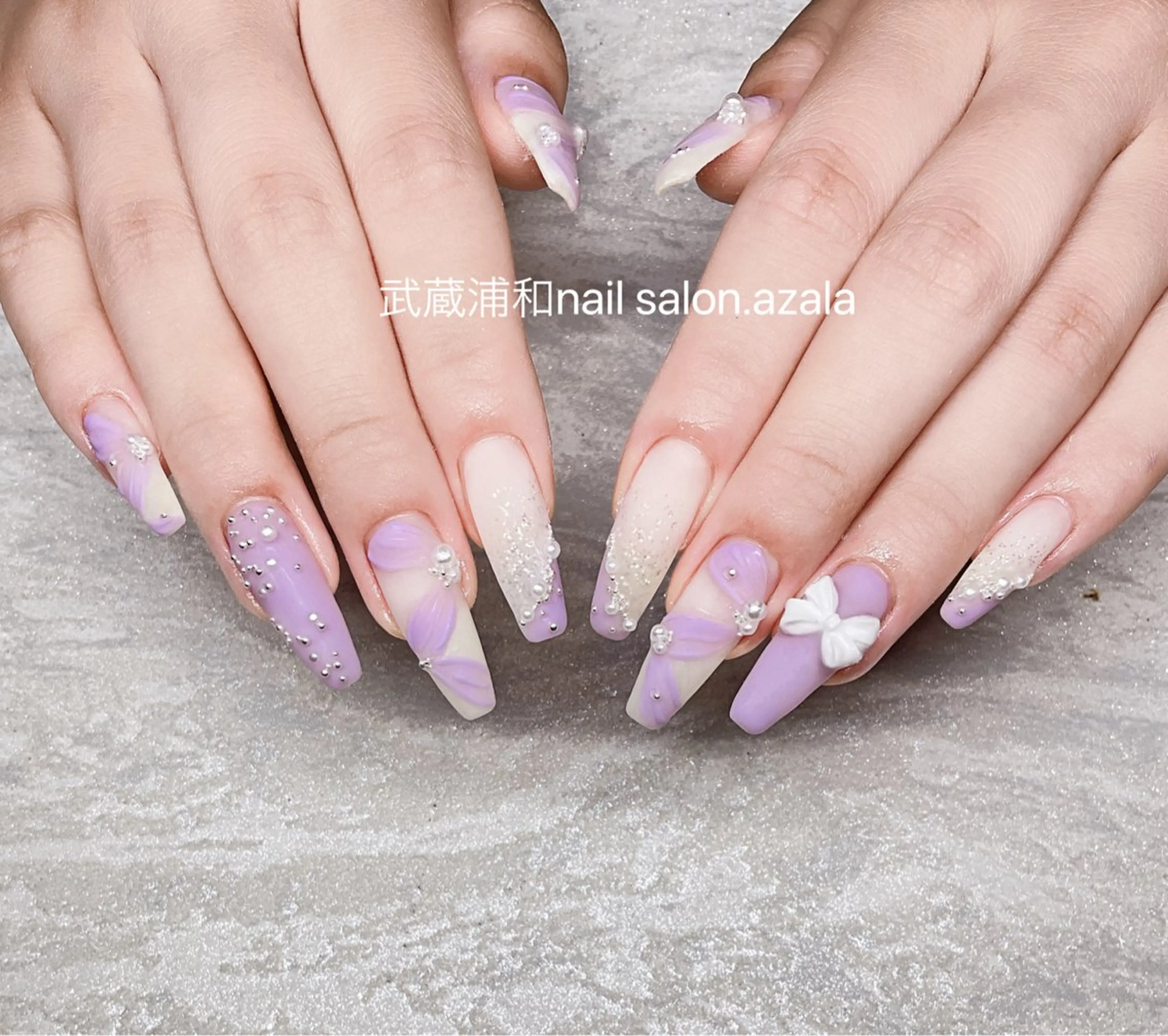 ネイル ハンドネイル R inのネイルデザイン