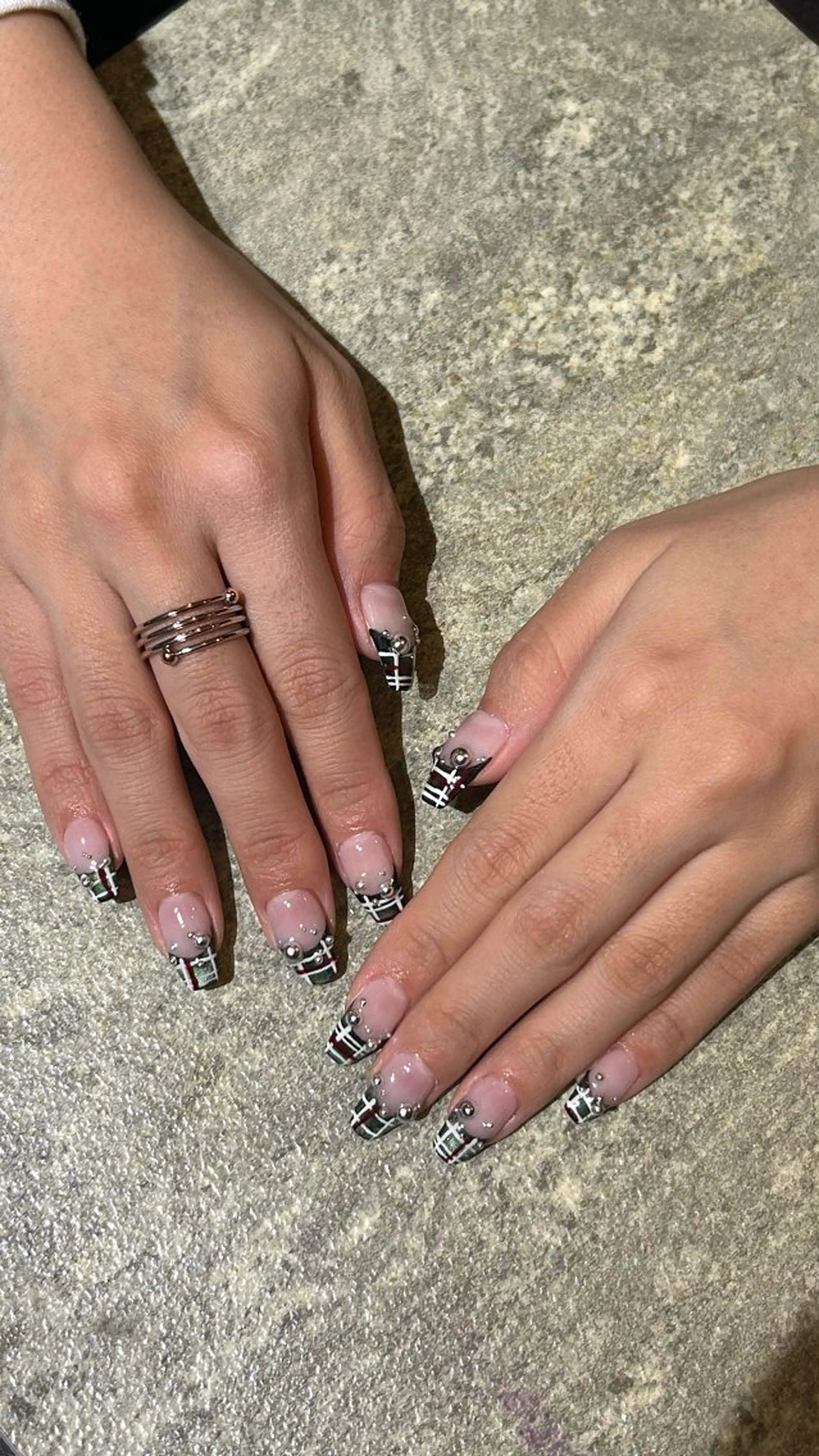 ネイル ハンドネイル 板垣 まいのネイルデザイン