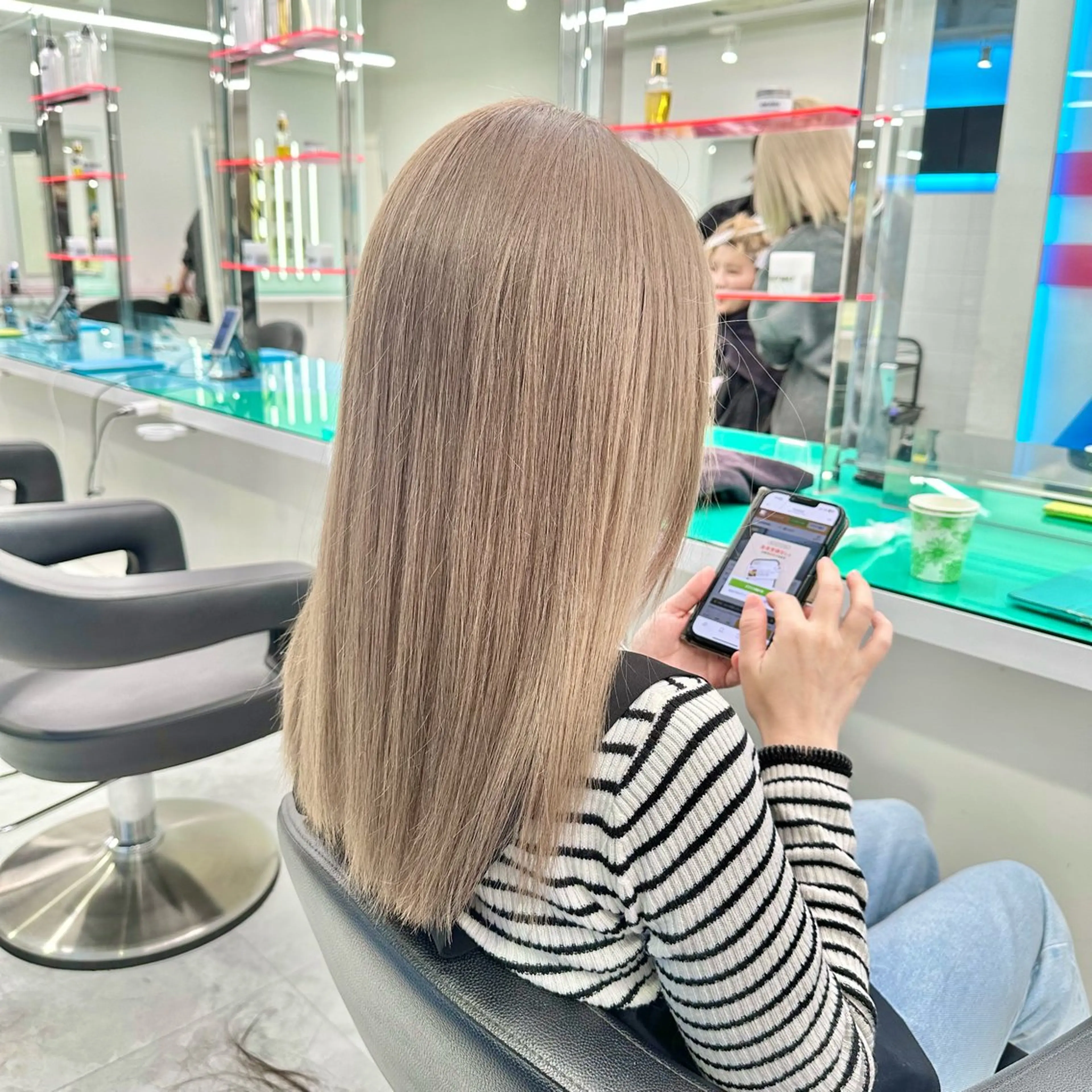 ミディアム ブラウンベージュ🤎 ブリーチなし🤎のヘアスタイル