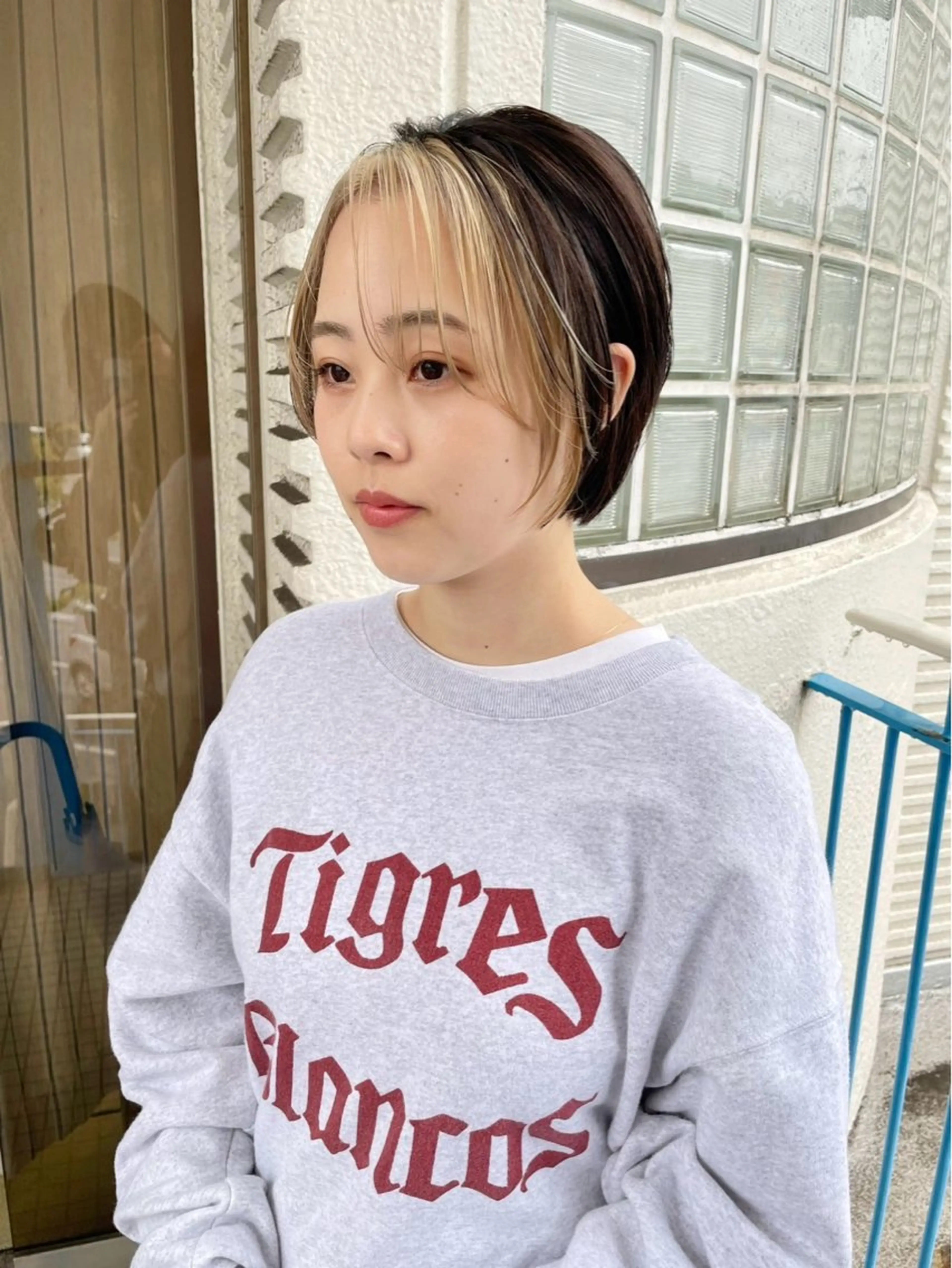 ショート カラー ヘアカラー LOMARLIE / 𝐂𝐇𝐈𝐊𝐀のヘアスタイル