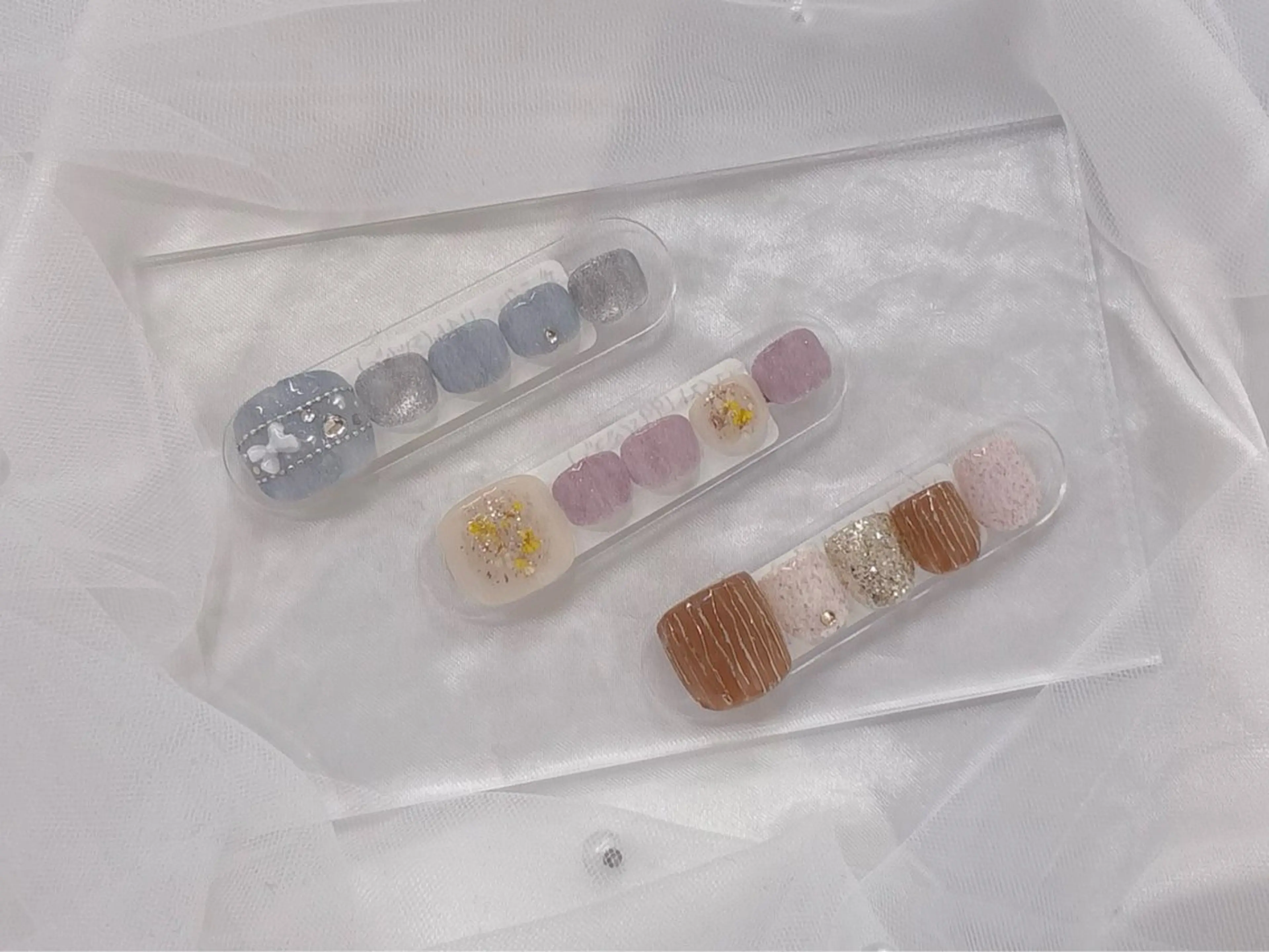 ネイル フットネイル Regene ARAKIのネイルデザイン