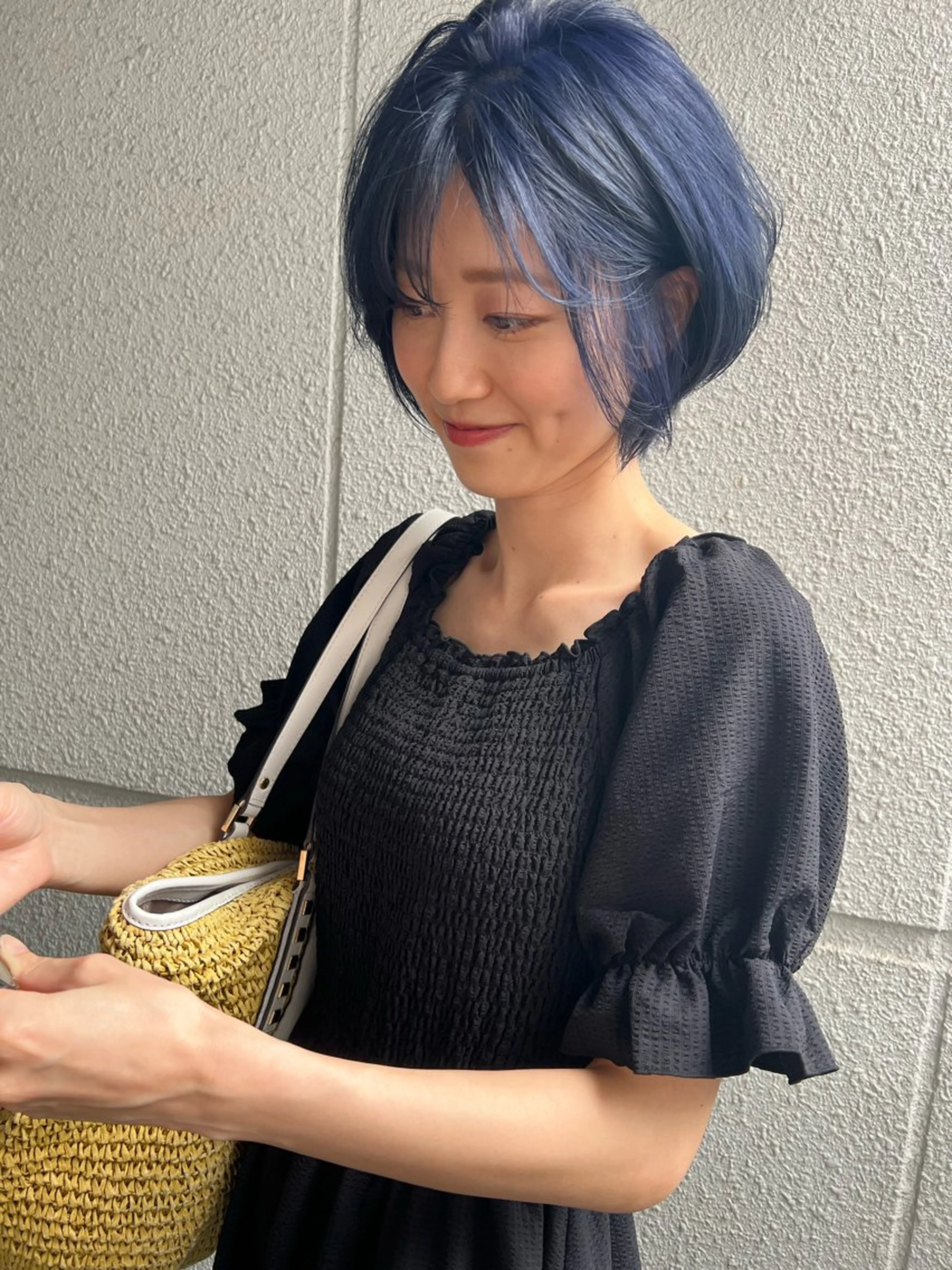 ショート カラー ブルーカラー ラベンダーカラー ヘアカラー カラーパティシエ facce🌼ikoのヘアスタイル