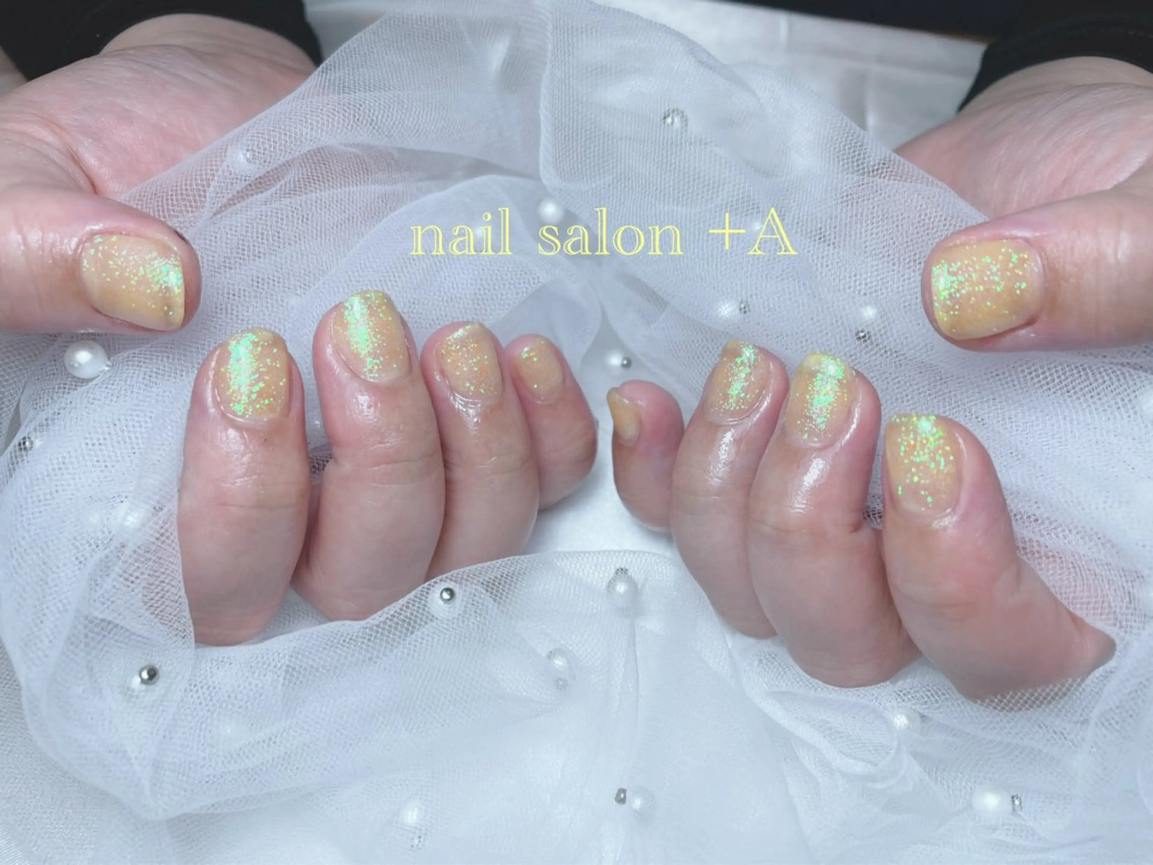 ショート イエローカラー ハンドネイル Nail Salon +Aのネイルデザイン