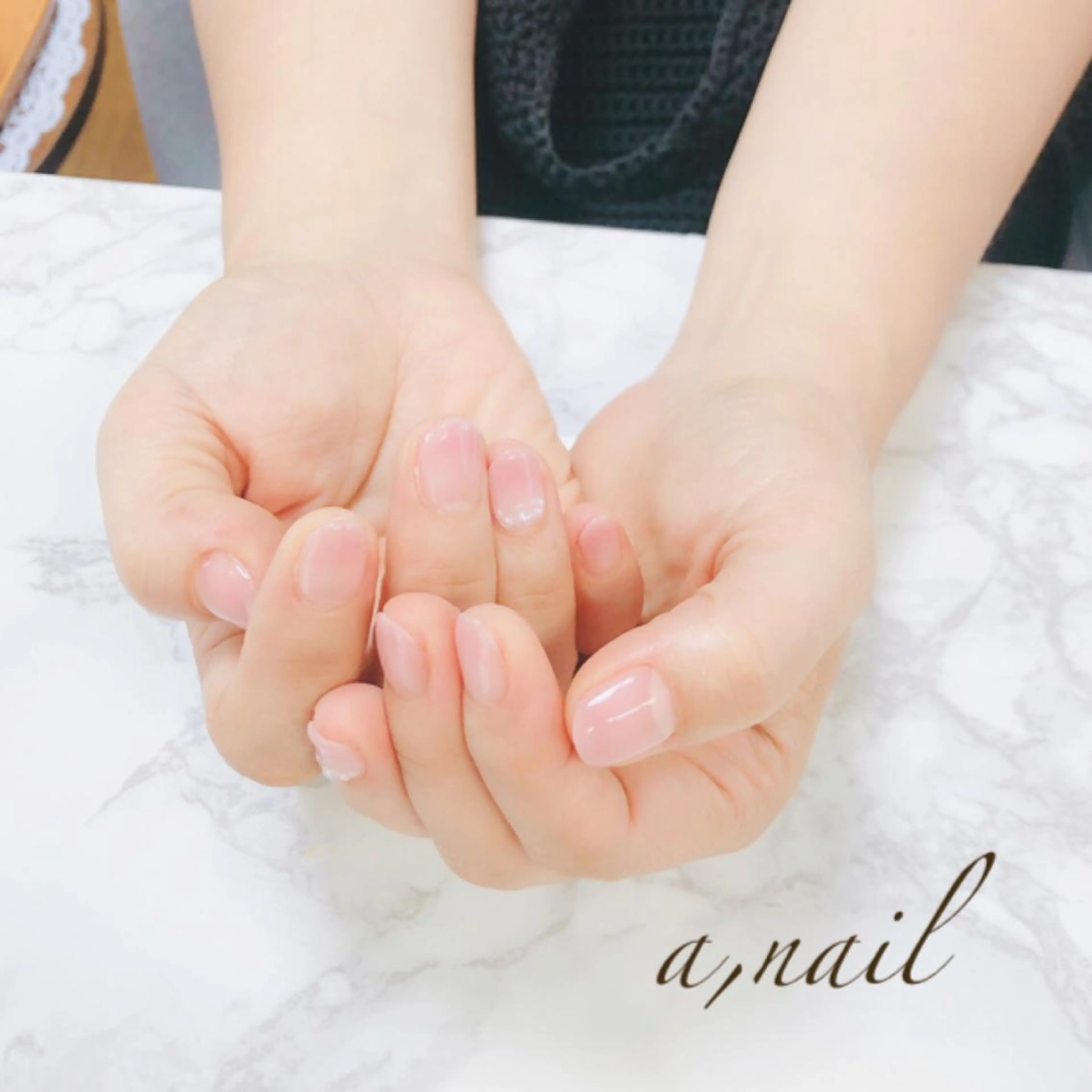 ネイル フットネイル ジェルネイル グラデーション オフィスネイル ワンカラーネイル ハンドネイル ネイルサロン エーネイルのネイルデザイン