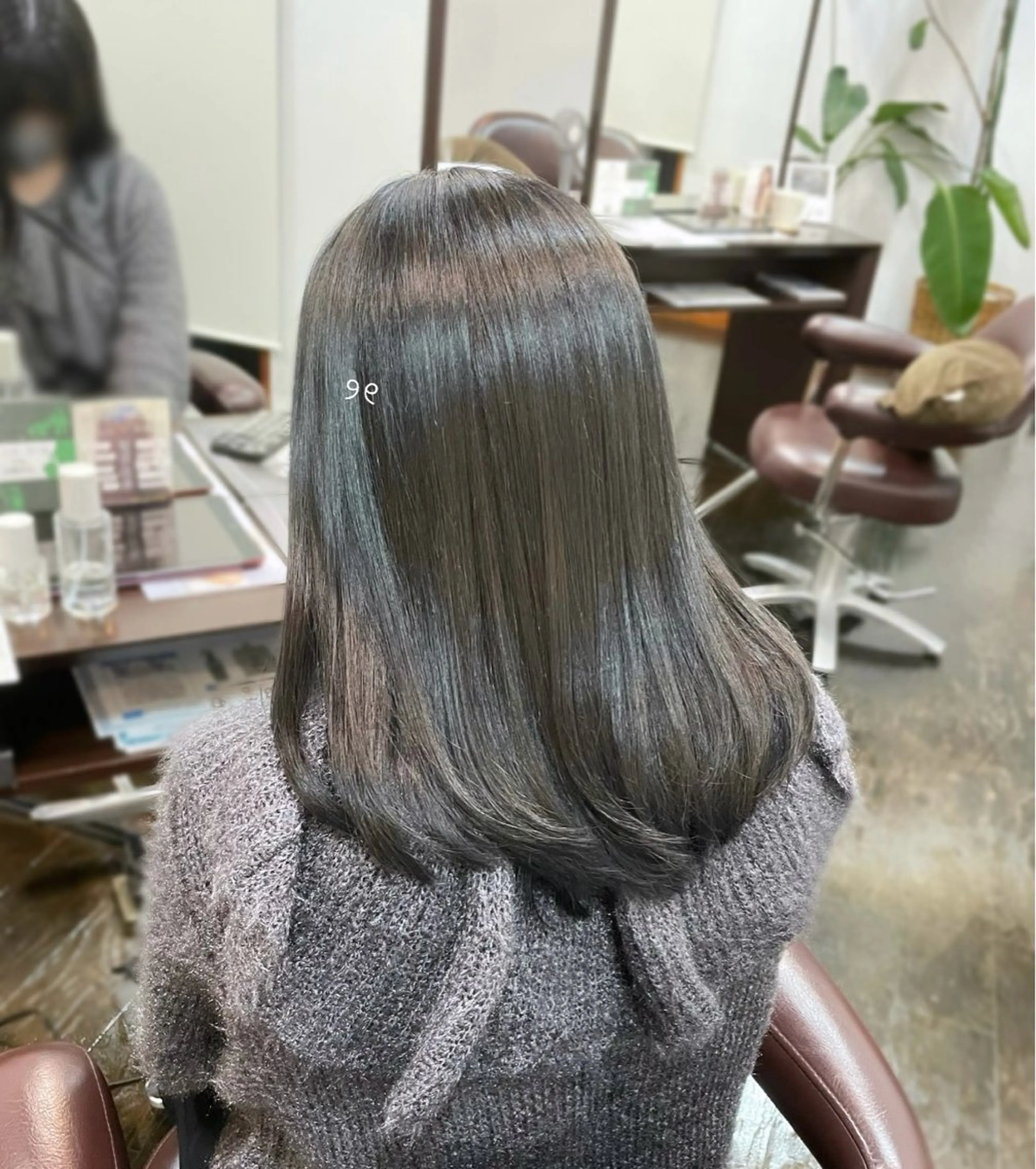 ミディアム カラー 黒髪 ブルーカラー ブルーブラック ヘアカラー nana ♡のヘアスタイル