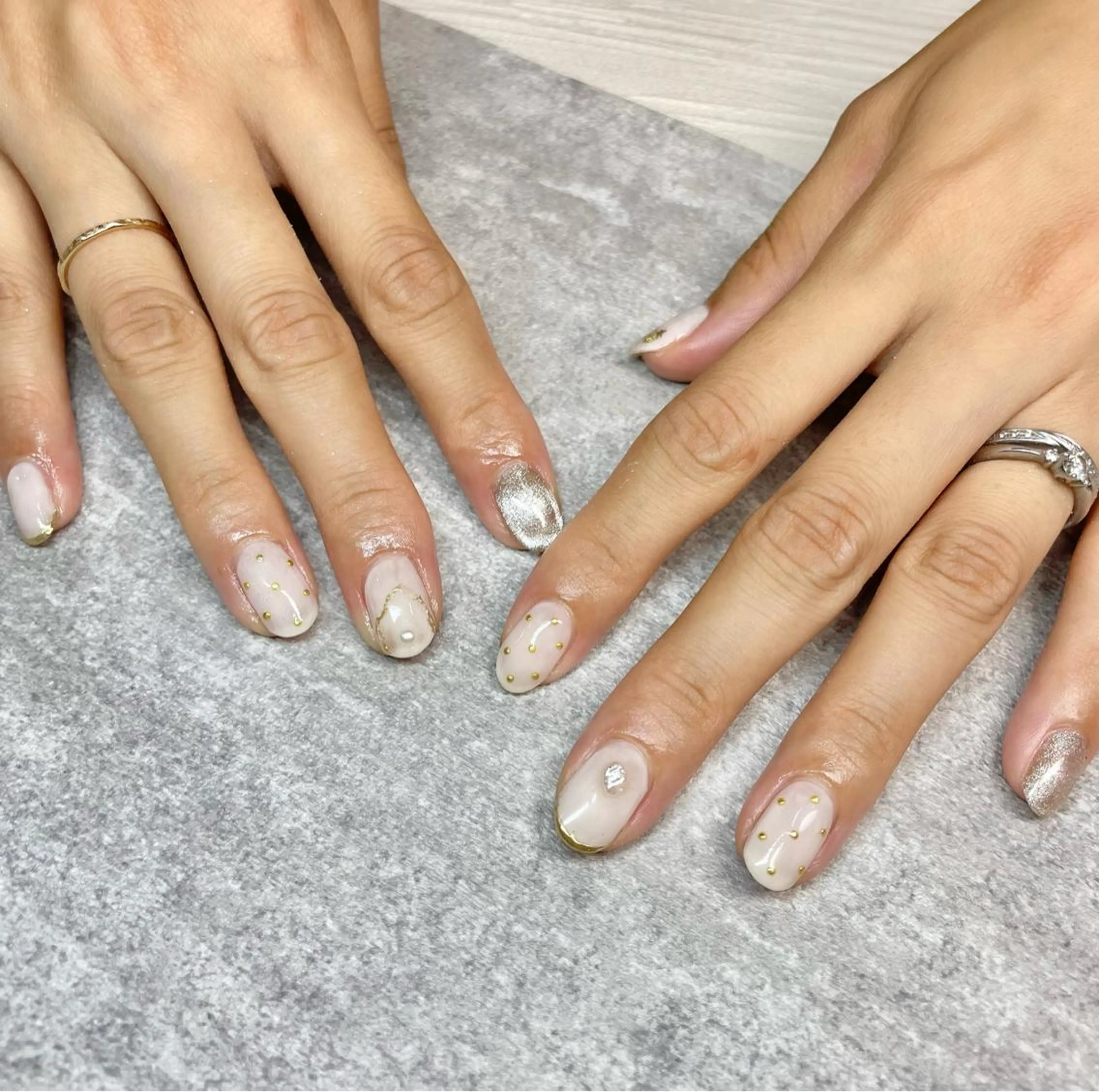 ネイル 持ち込み ハンドネイル フットネイル with hues AYAのネイルデザイン