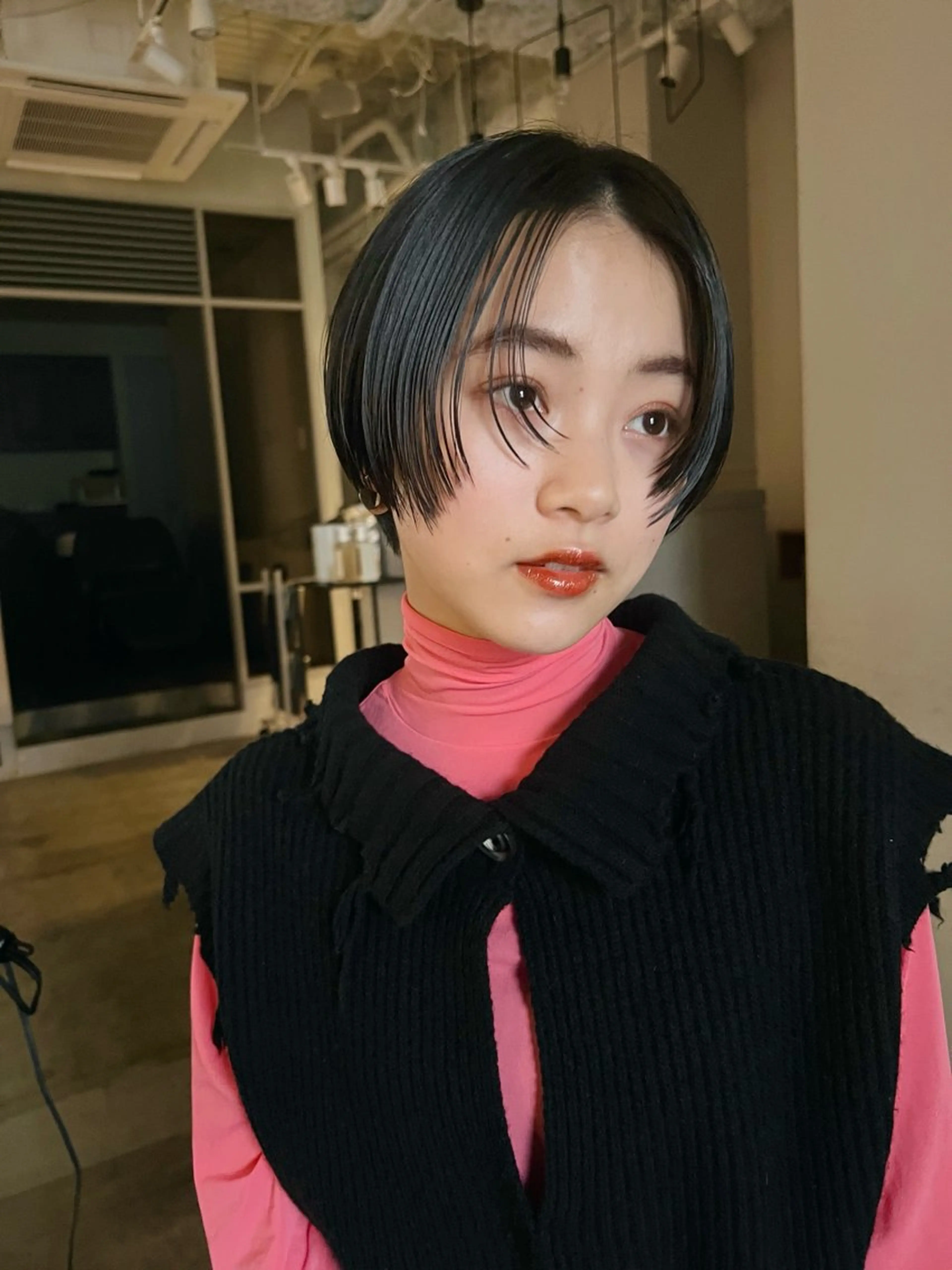 ショート ボブ/似合わせ レイヤーcocomoのヘアスタイル