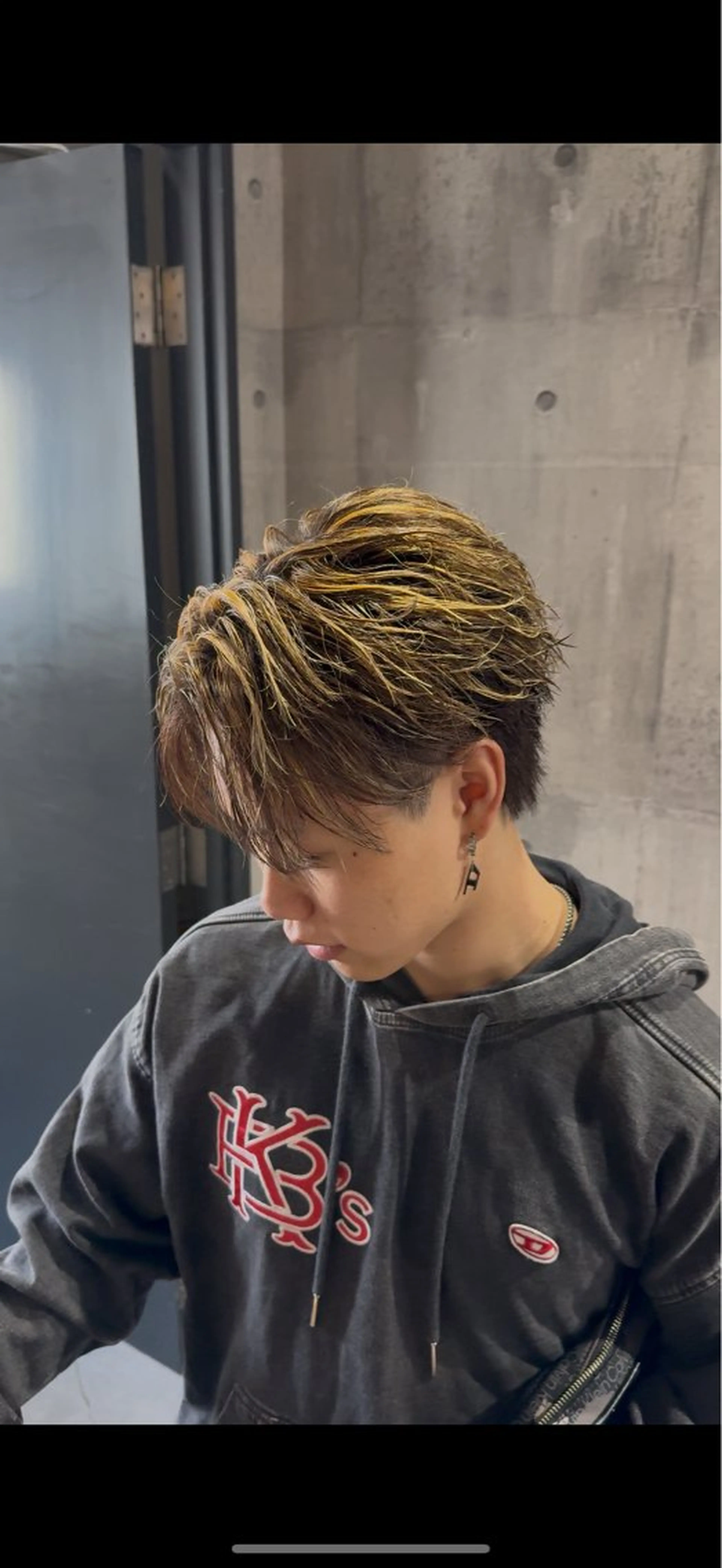 ショート カラー メンズ メンズハイトーン メンズメッシュ ハイトーンカラー メッシュ ショートヘア 【メンズ特化美容師】 大河内 名駅のヘアスタイル