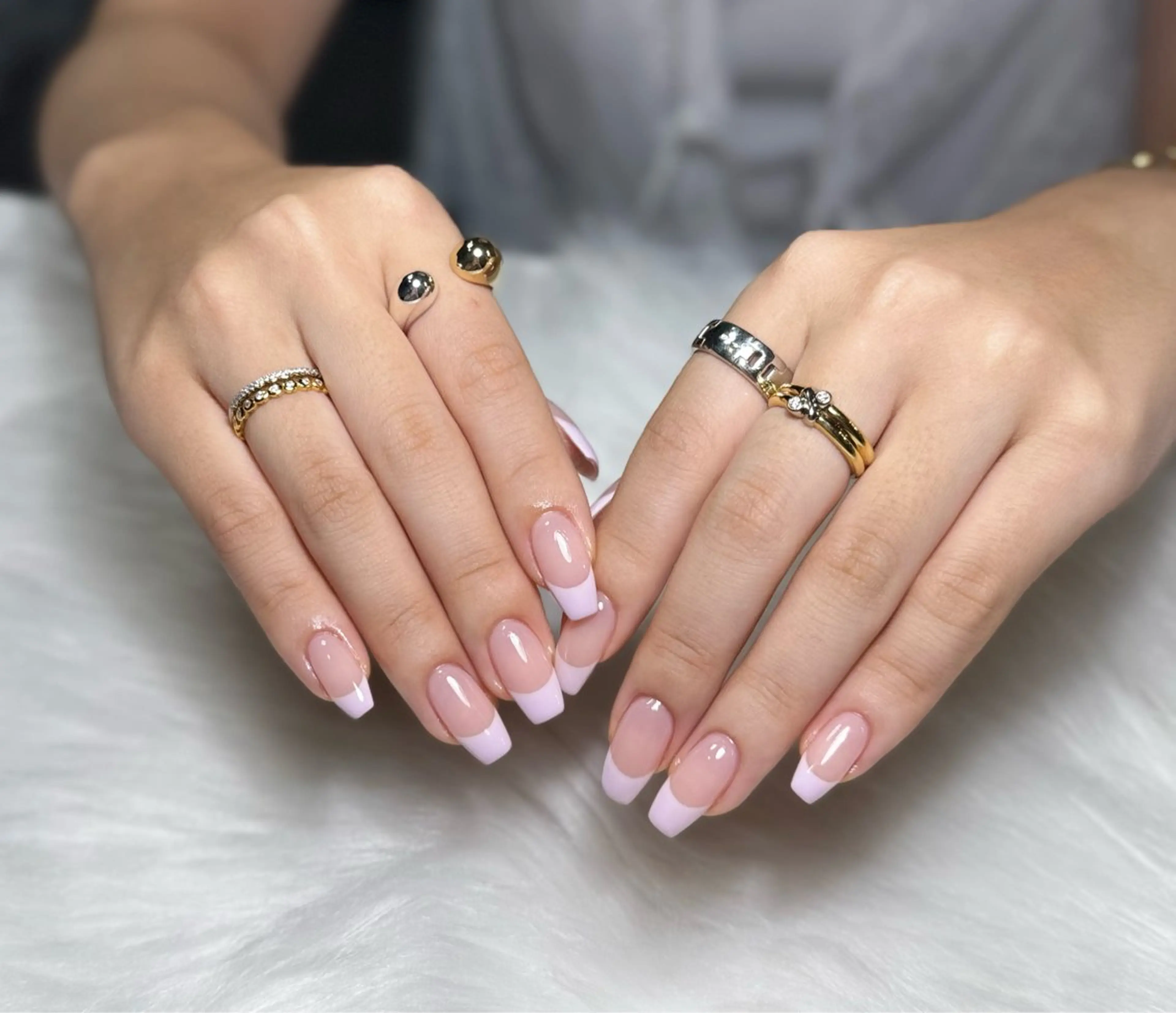 ネイル オーロラネイル チークネイル フットネイル フレンチネイル ジェルネイル ハンドネイル Nichi Nailsのネイルデザイン