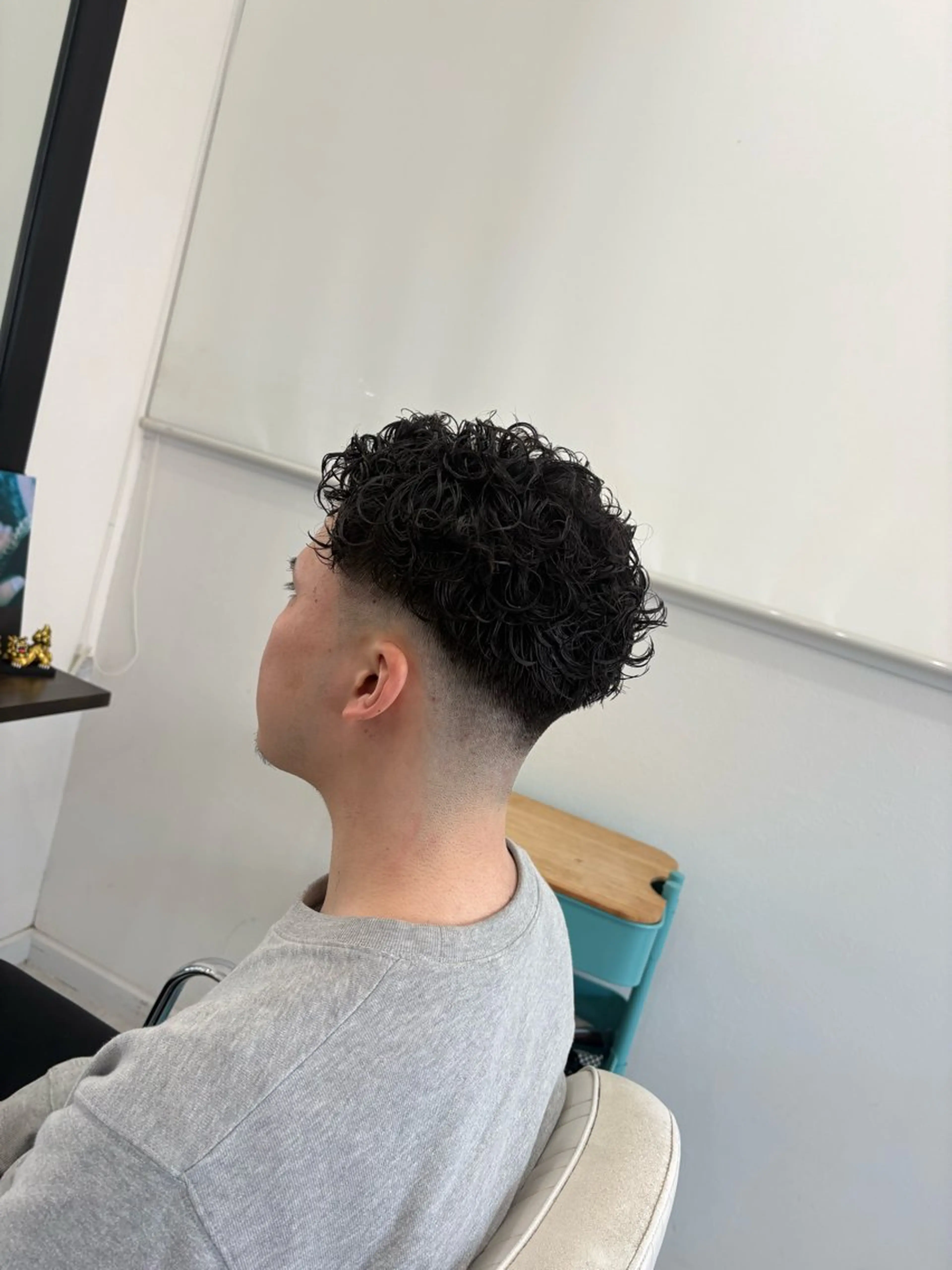 ショート パーマ メンズ カット パーマ 本間 颯太のヘアスタイル