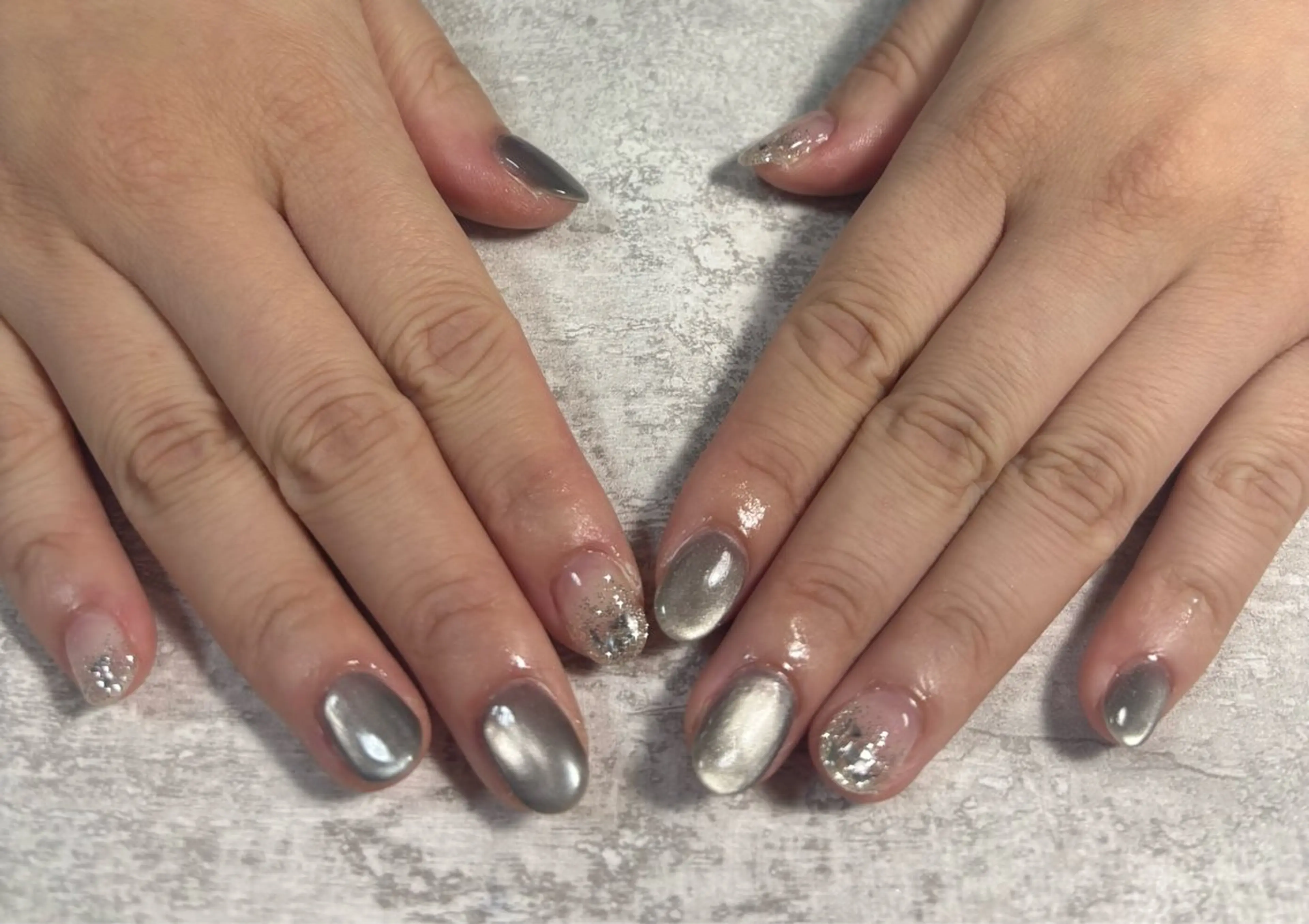 ネイル オーロラネイル フットネイル フレンチネイル ジェルネイル ハート ハンドネイル kiki nail たまプラーザのネイルデザイン