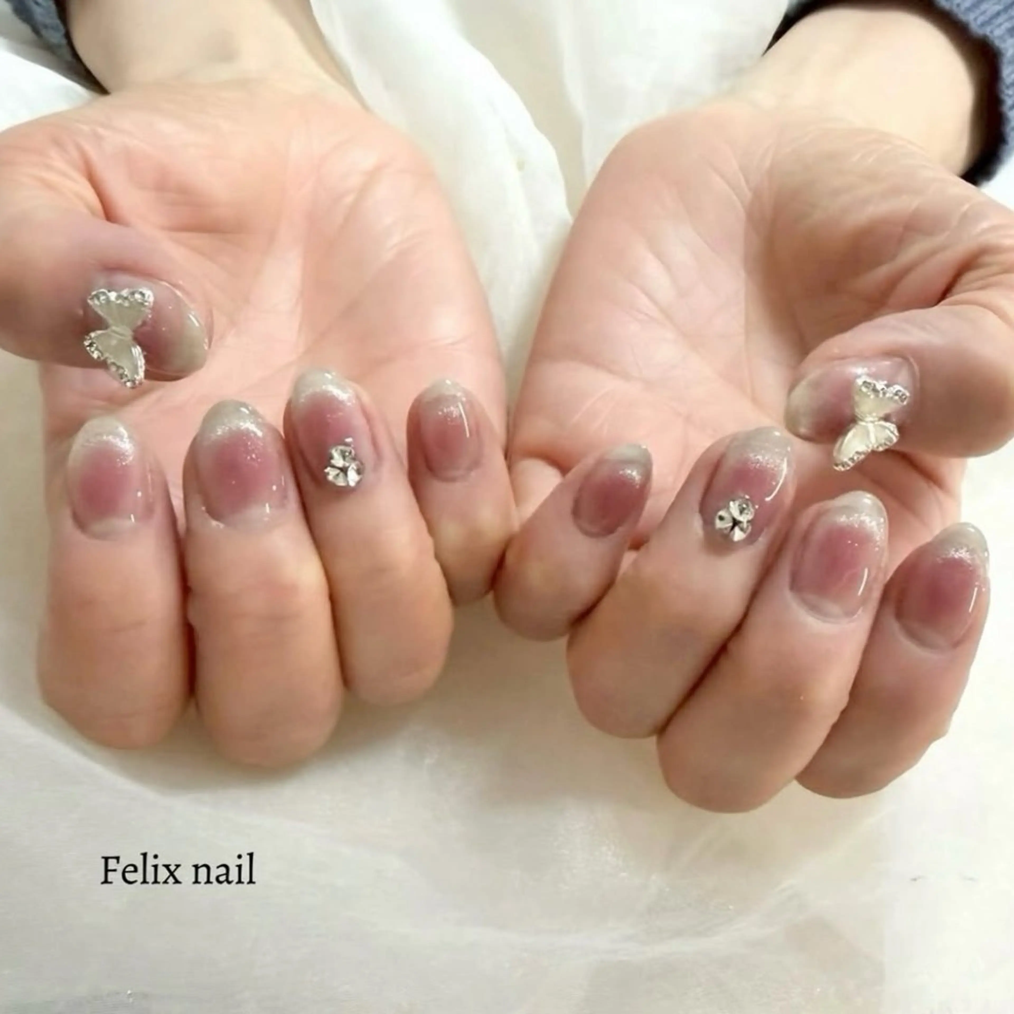 ネイル ハンドネイル フェリックスネイル 大人綺麗/トレンドのネイルデザイン