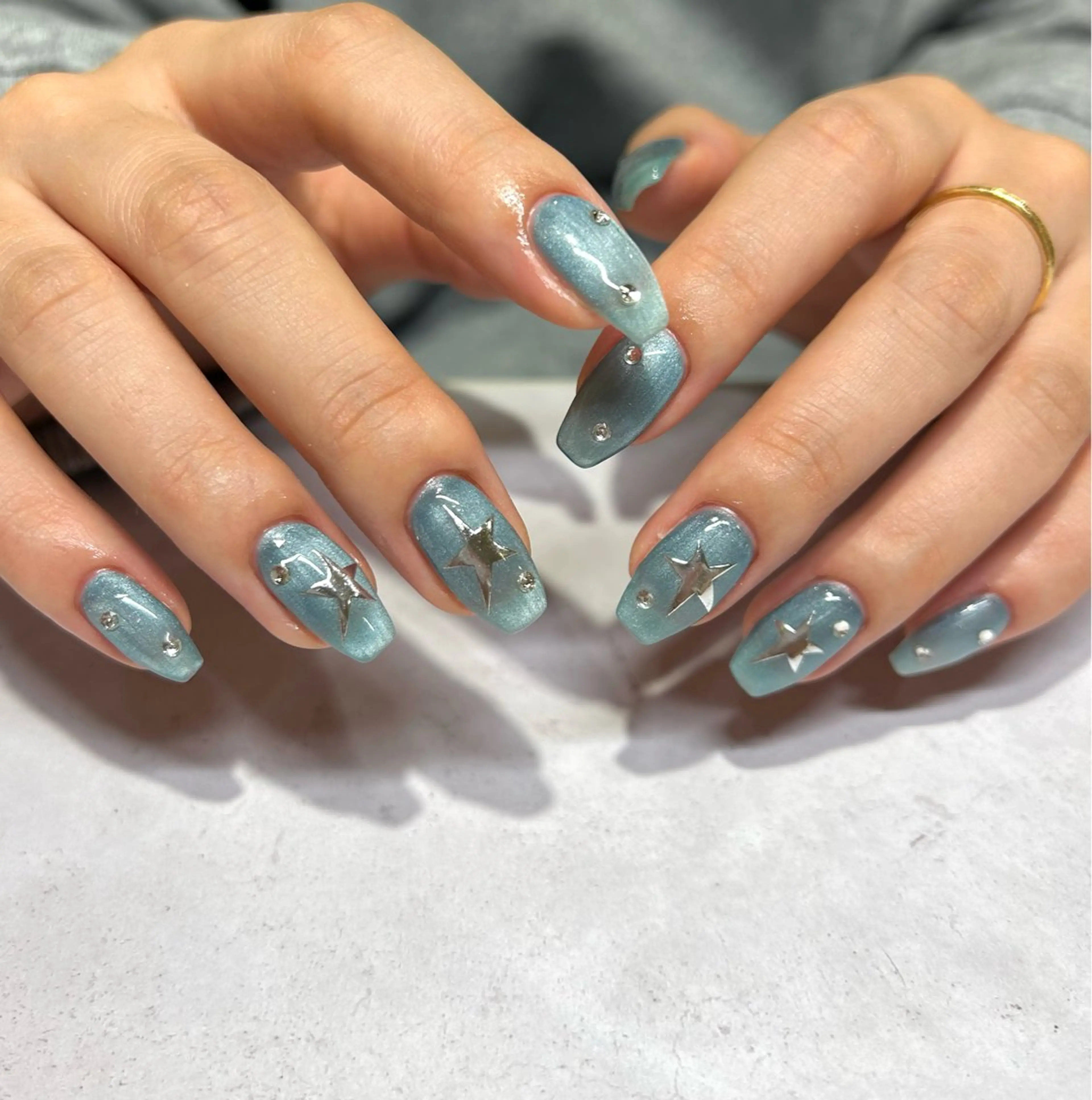 ネイル マグネットネイル ハンドネイル 福田 麻耶のネイルデザイン