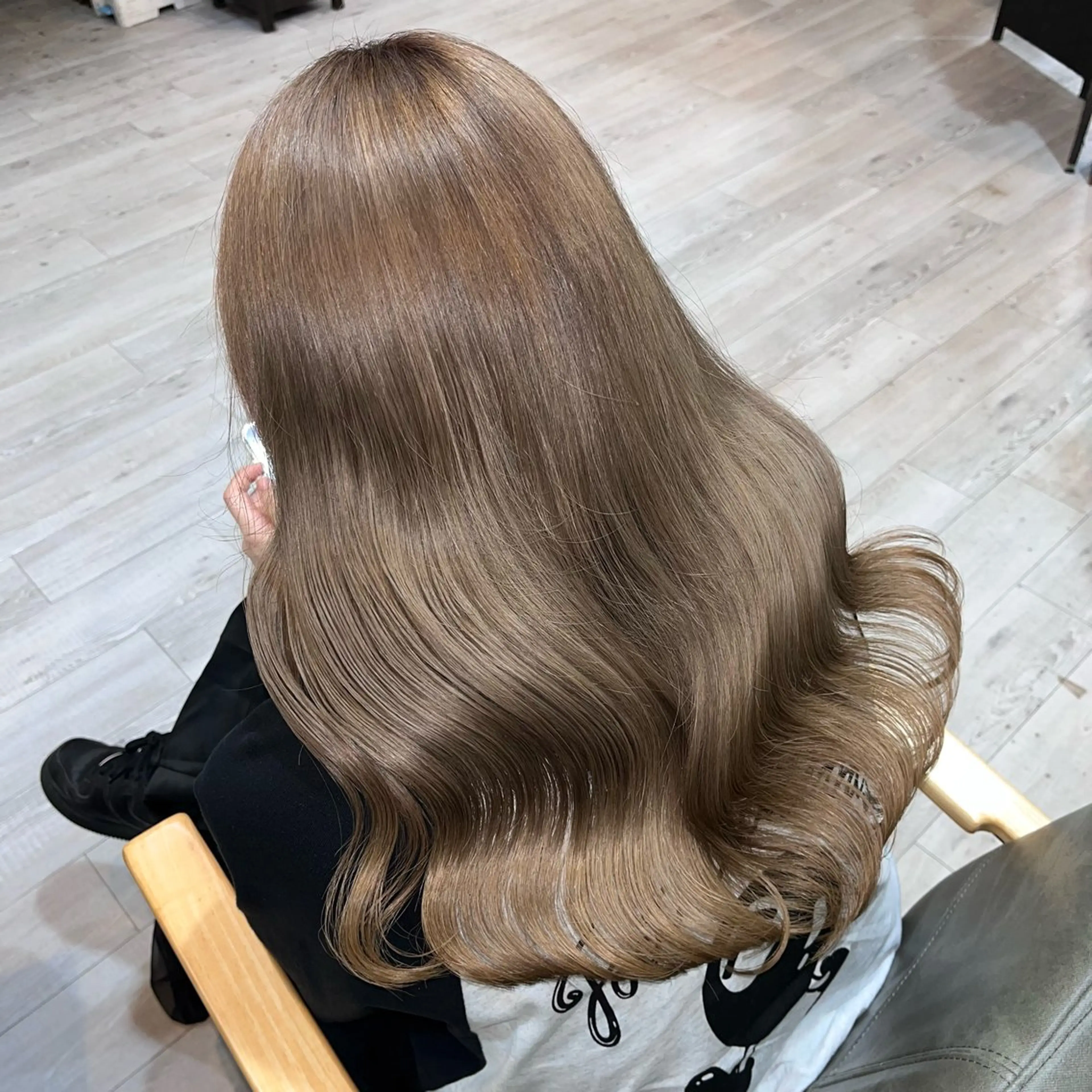 ロング 西 沙菜/ツヤ髪/ 透明感カラー🥣🎀のヘアスタイル