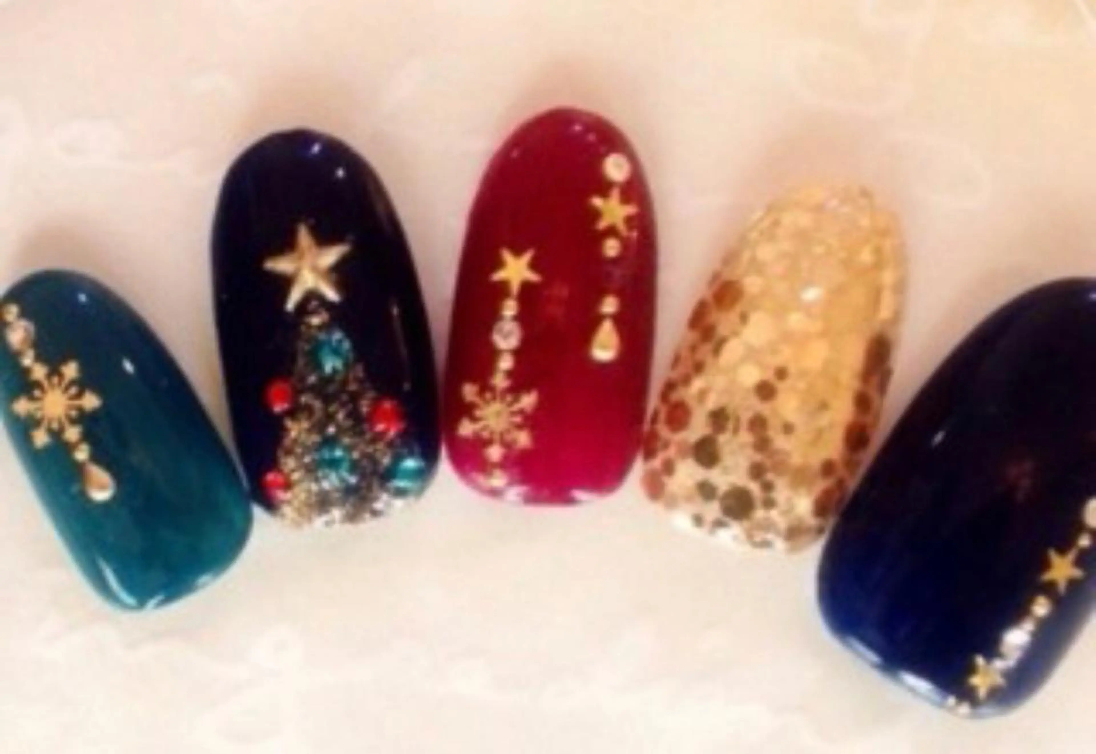 ネイル ハンドネイル ゲン レイカのネイルデザイン