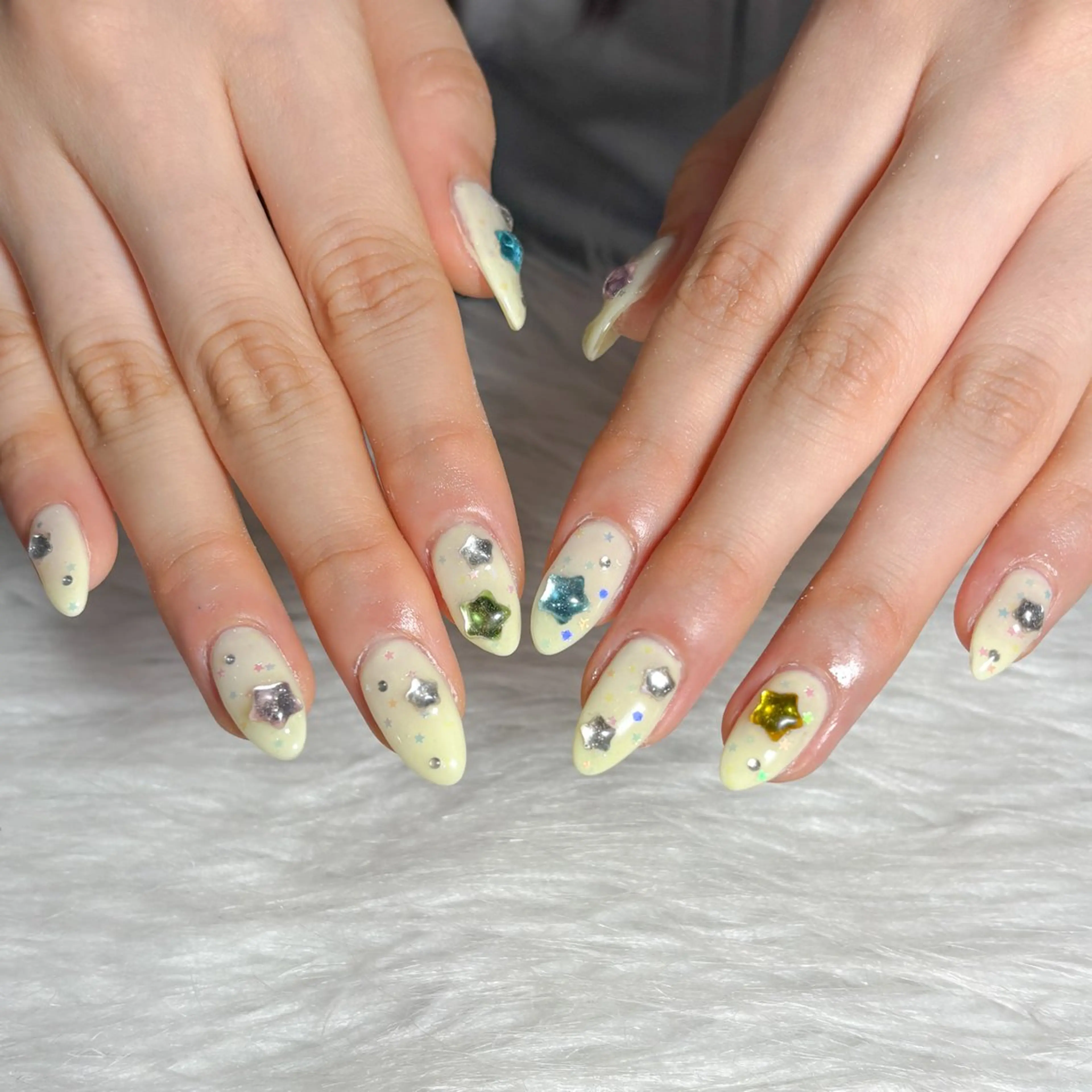 ネイル LAVISH manaのネイルデザイン