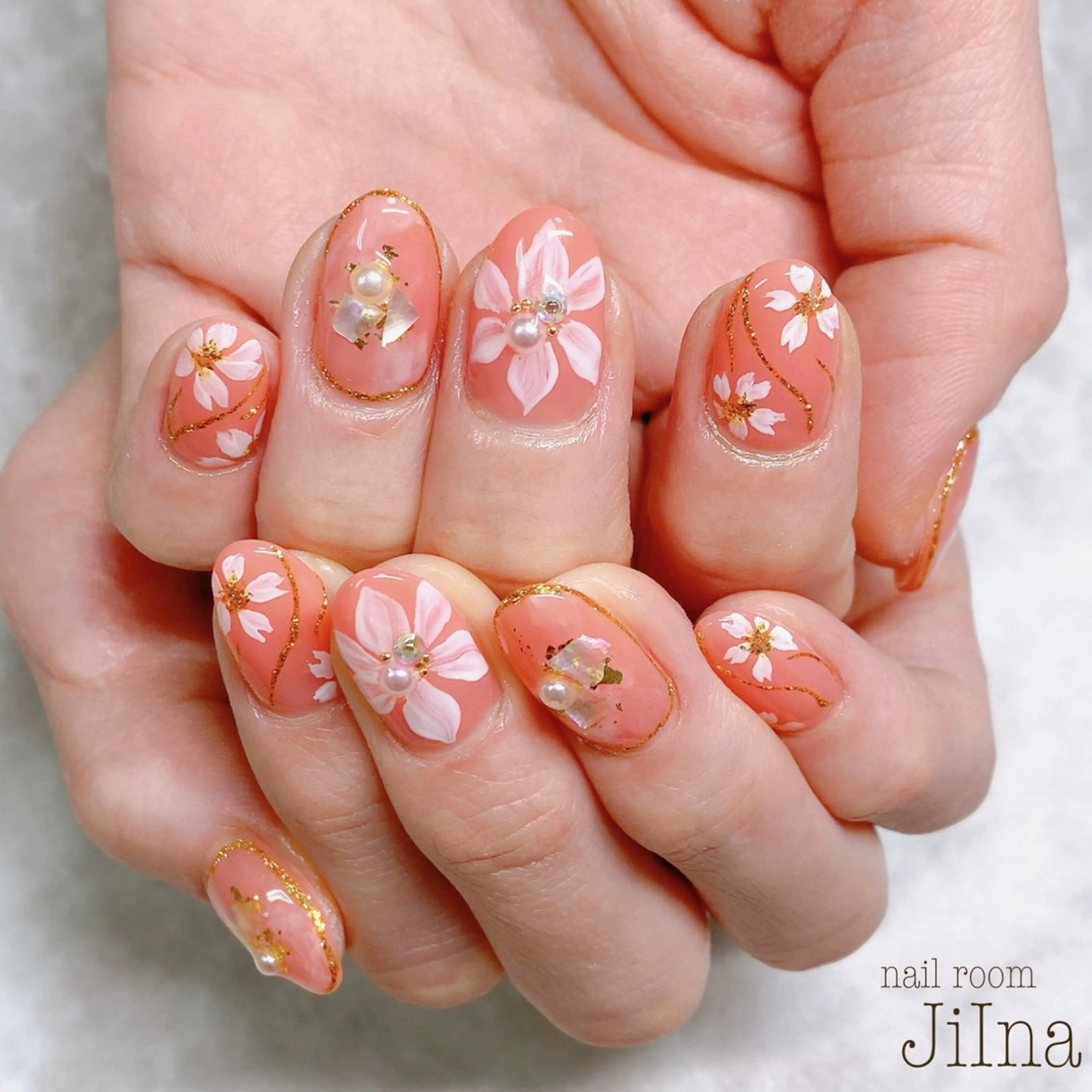 ネイル JiIna nailのネイルデザイン