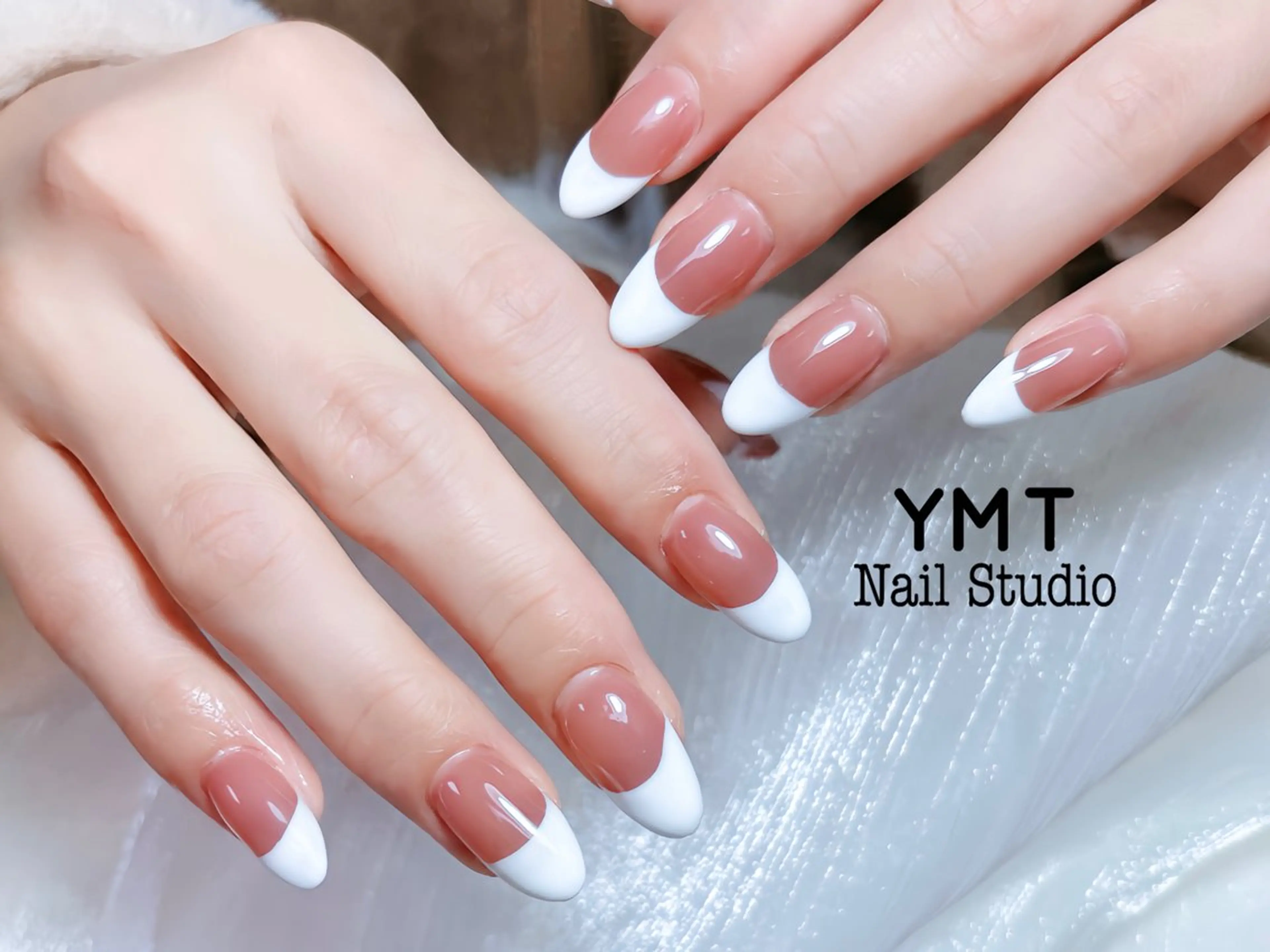 ネイル 長さ出し フットネイル ジェルネイル 韓国ネイル マグネットネイル ハンドネイル YMT NailStudioのネイルデザイン