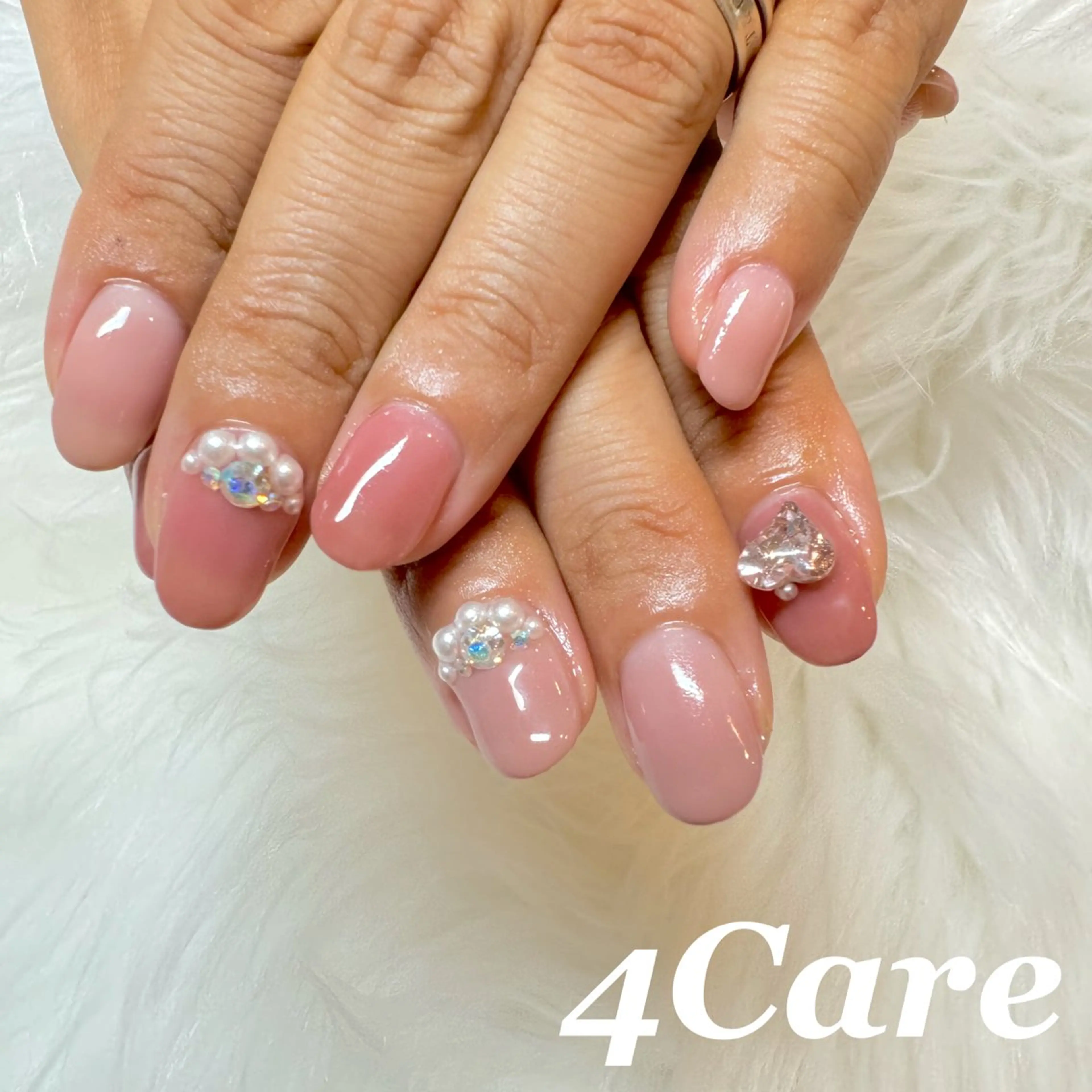 ネイル 4Care Yのネイルデザイン