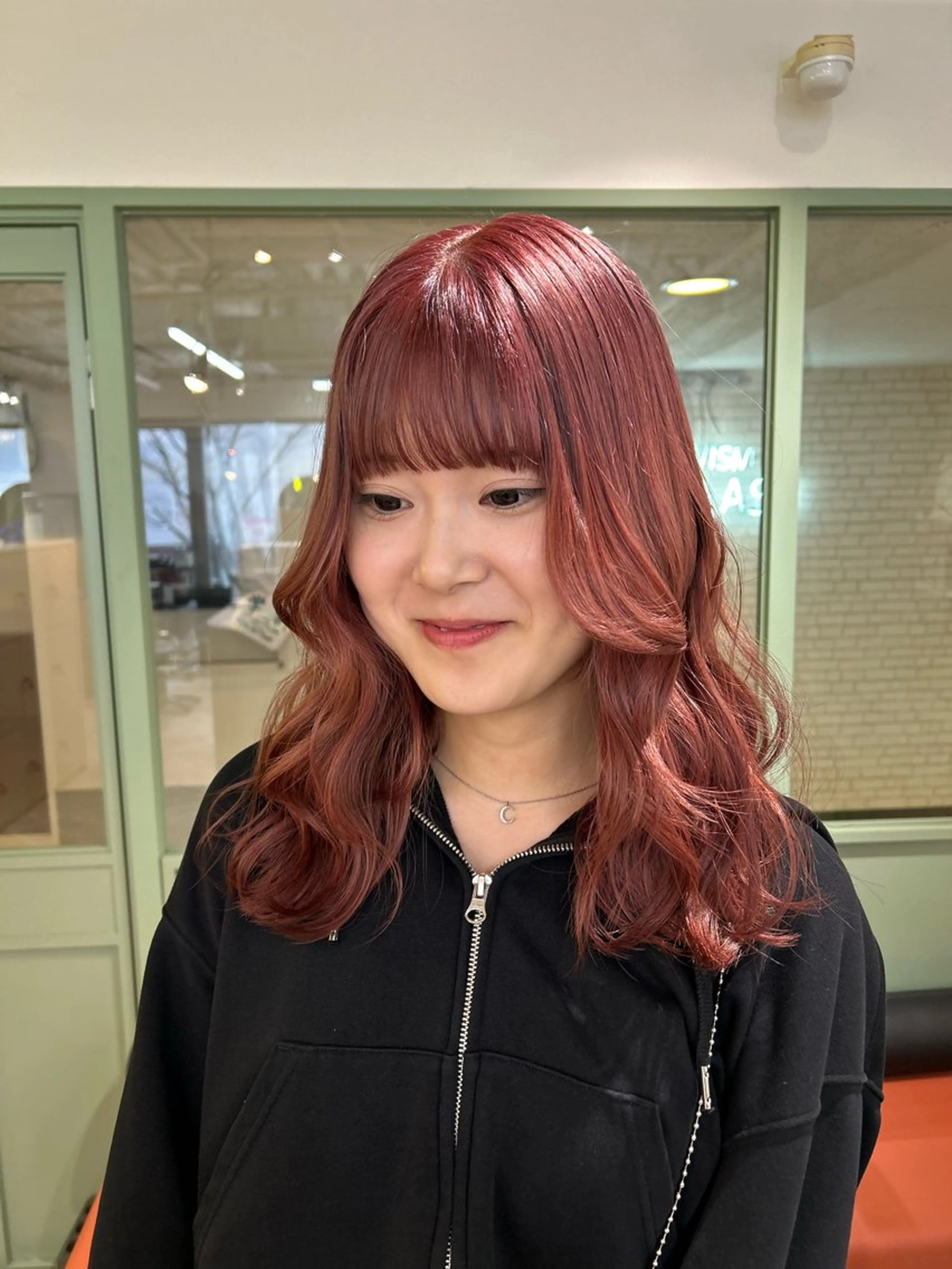 ミディアム ヘアカラー トリートメント 新潟/万代/レイヤー 韓国風/明間未来のヘアスタイル