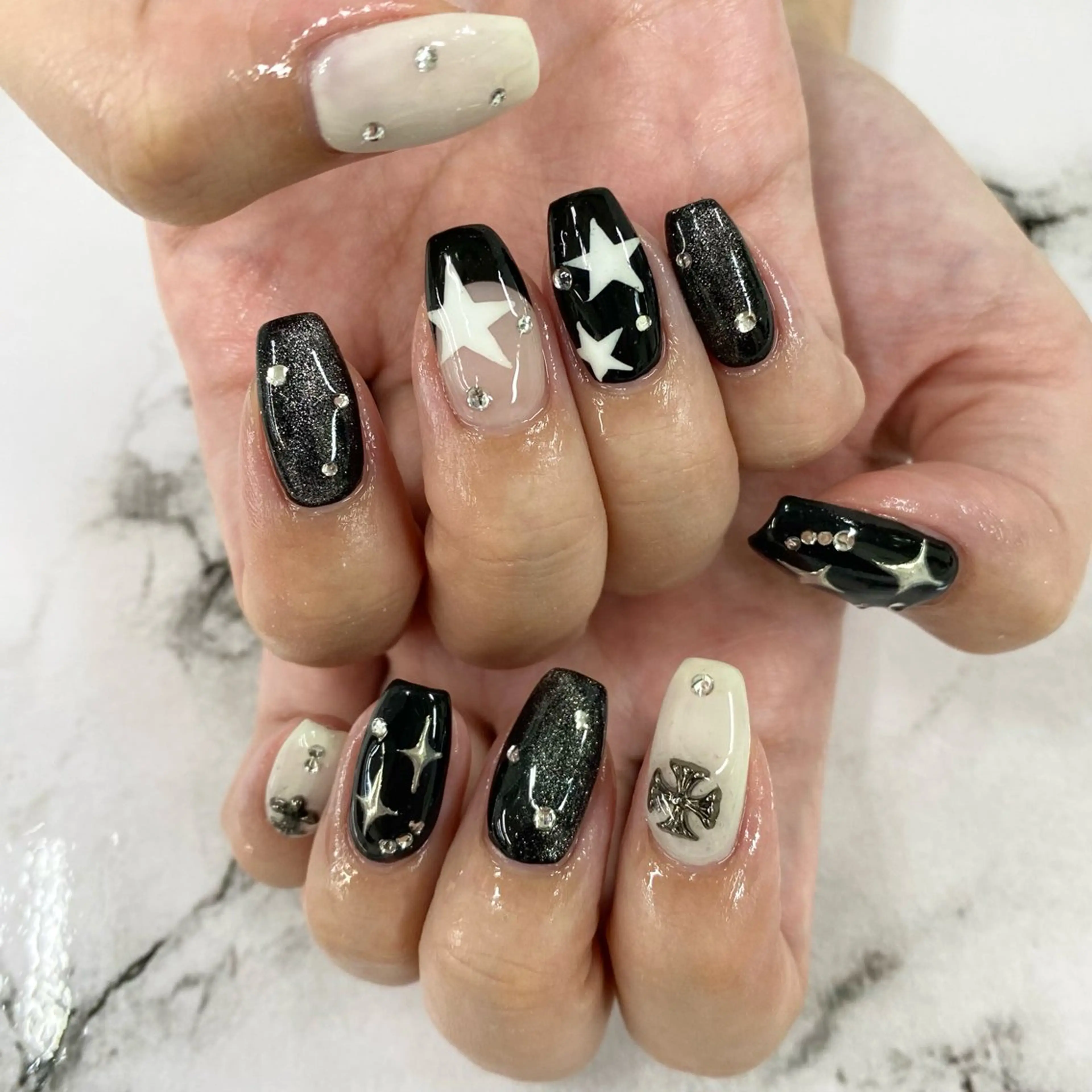 ネイル ハンドネイル Basic町田本店 EMIRIのネイルデザイン