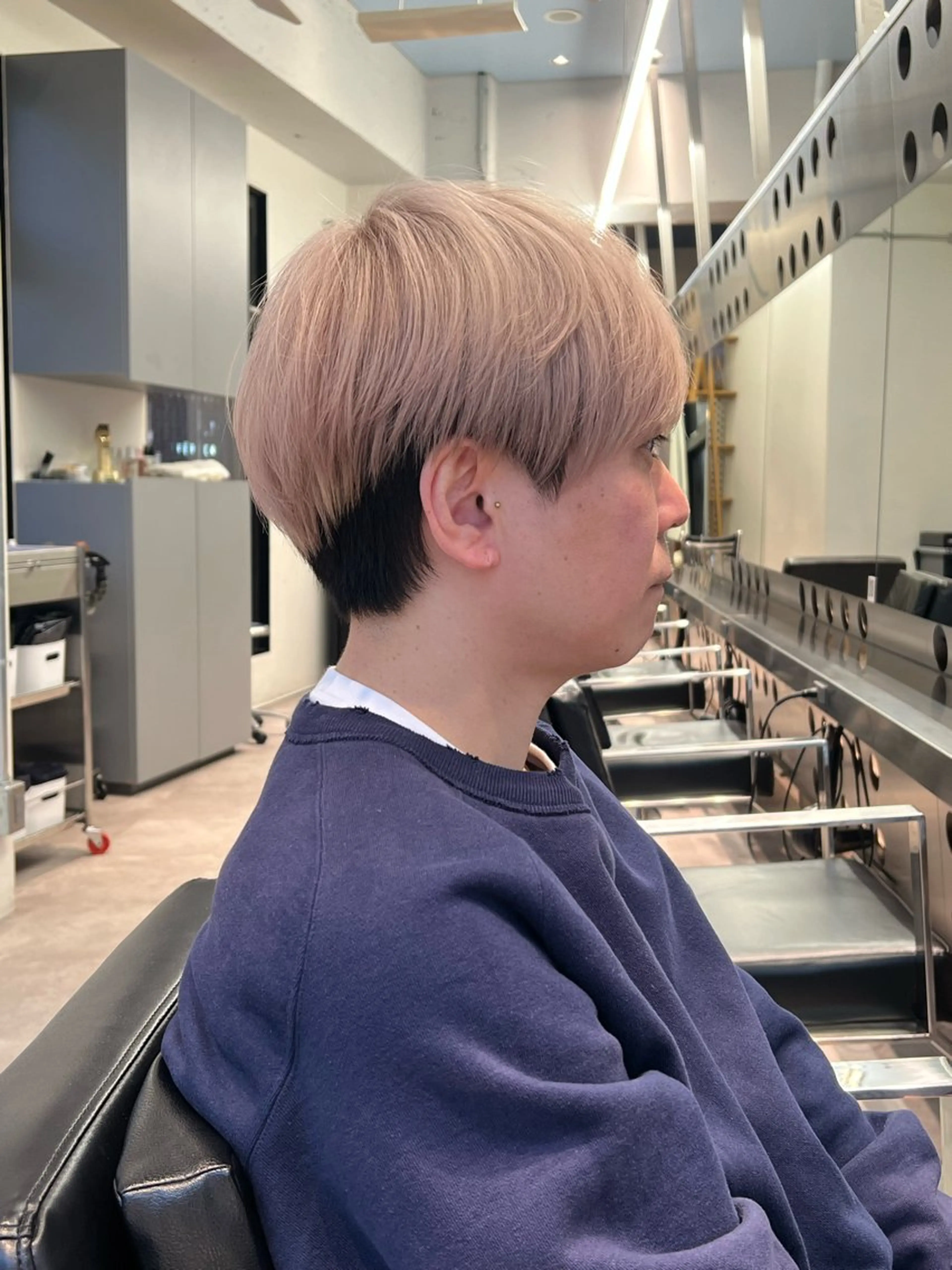 ショート カラー ヘアカラー 堀江 /木下椋麻のヘアスタイル