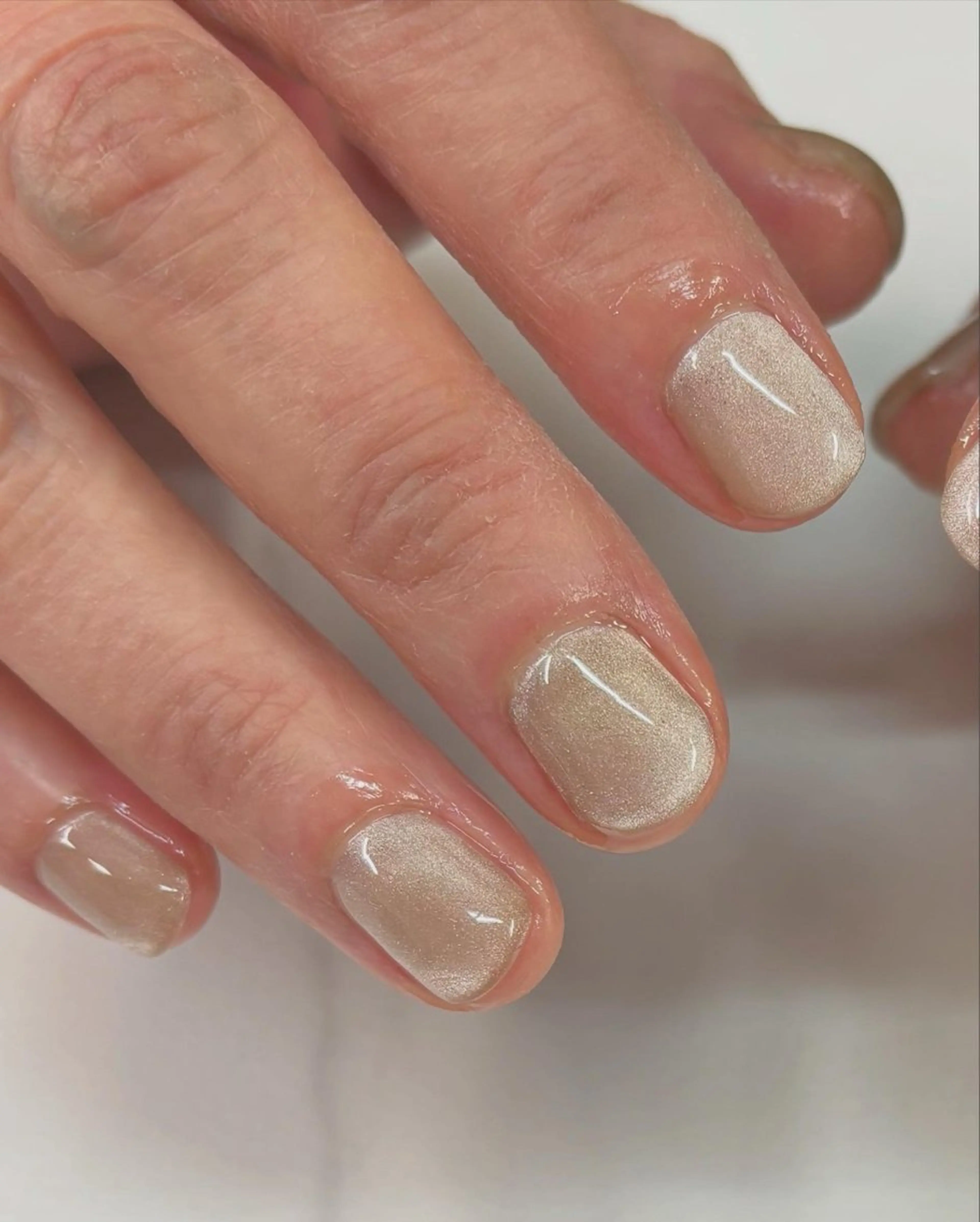 ネイル マグネットネイル ワンカラーネイル osakana nailのネイルデザイン
