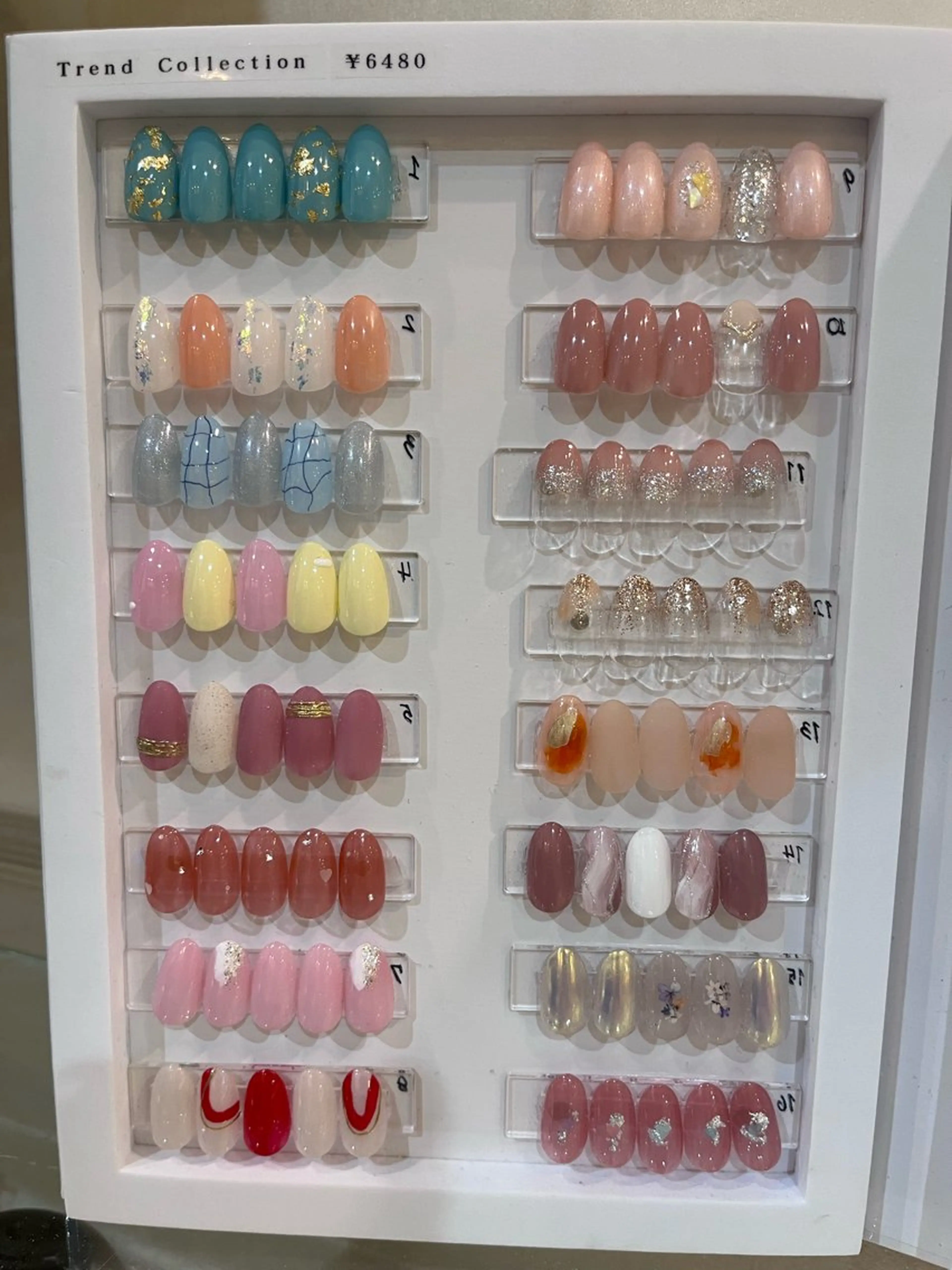 ネイル ハンドネイル Salon EF栄店 サロンイーエフのネイルデザイン