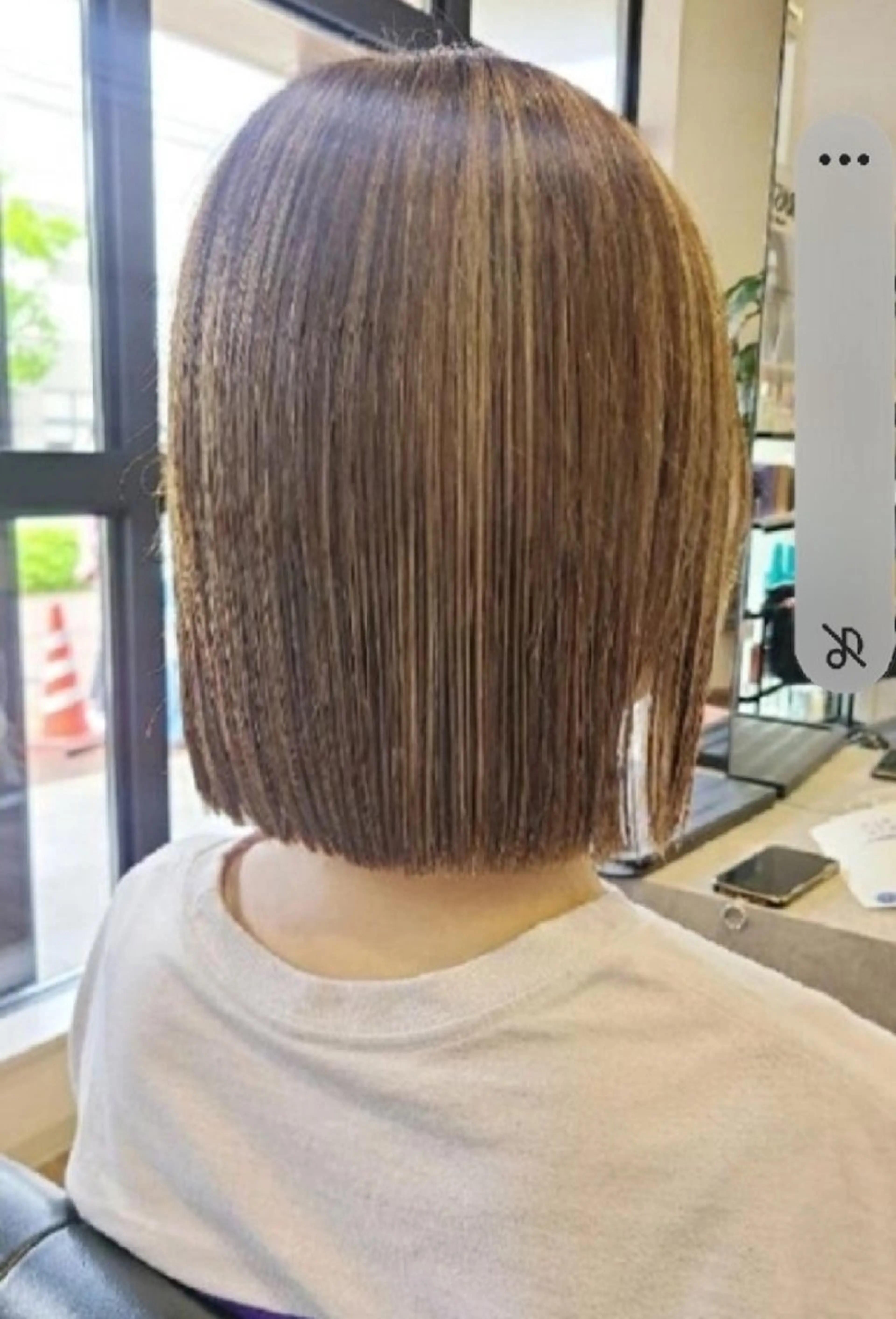 ミディアム カラー カット ヘアカラー トリートメント 関口 友菜のヘアスタイル