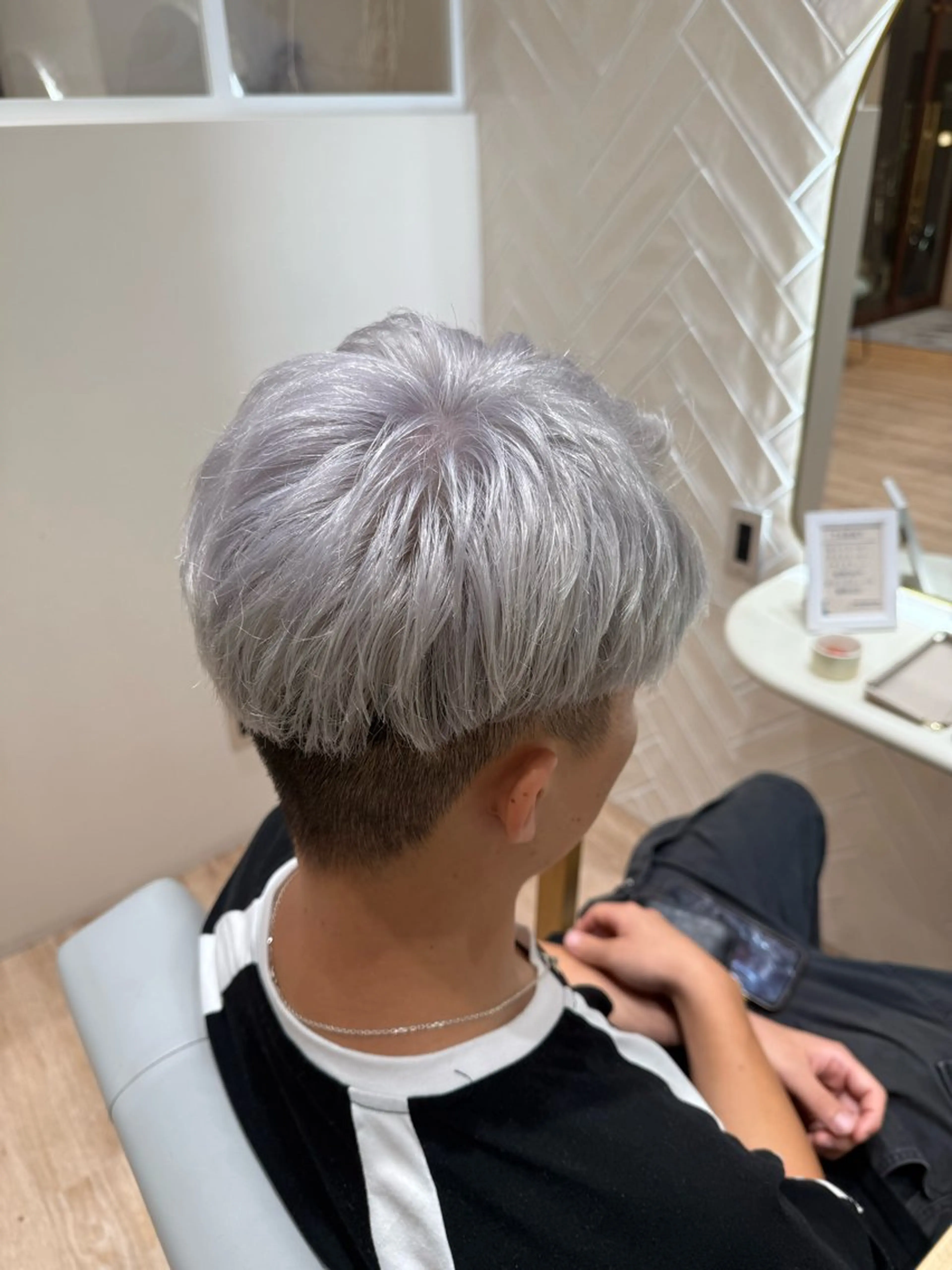 メンズ ヘアカラー 石川 夢乃のヘアスタイル