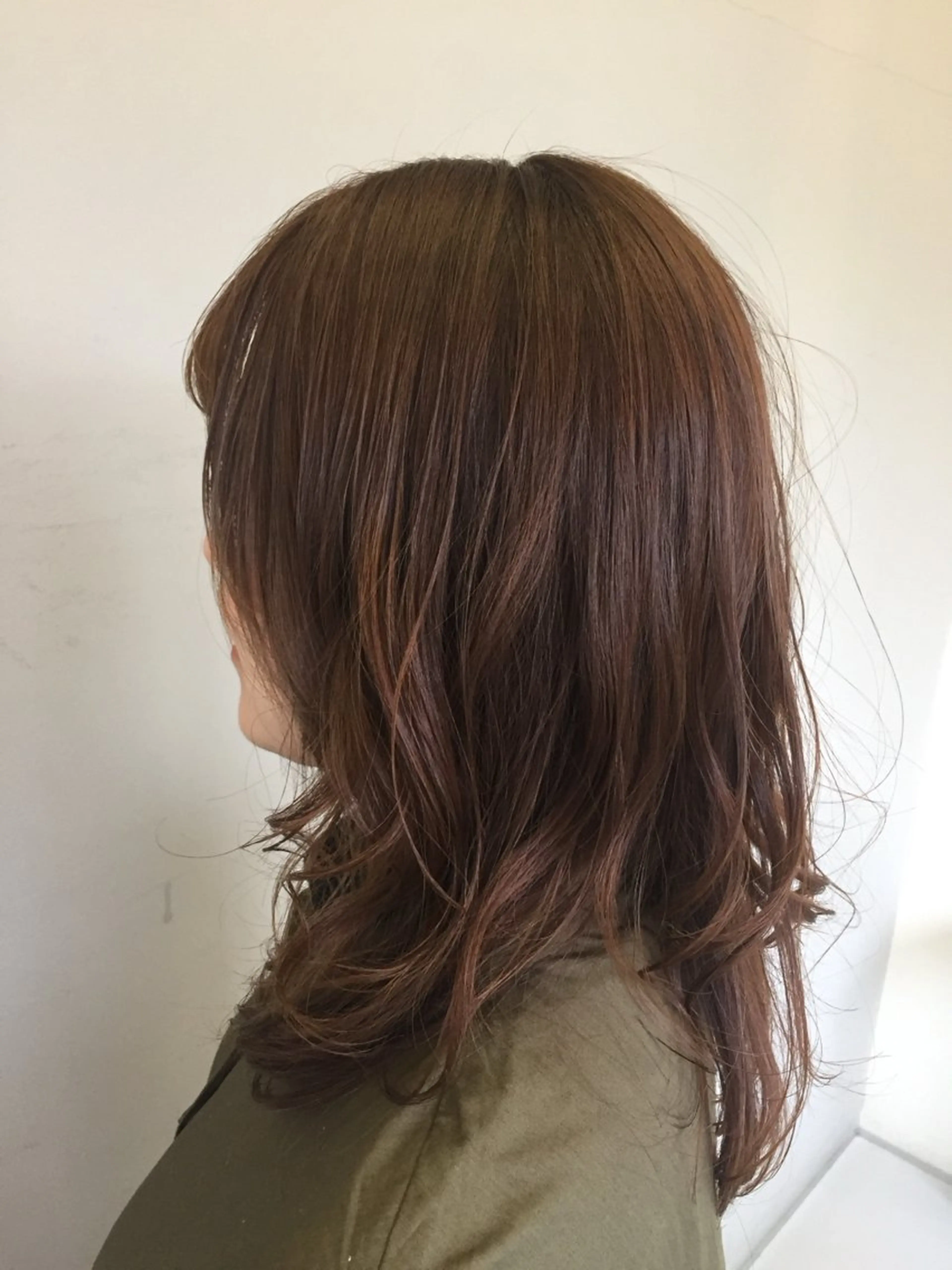 ロング カラー 河田 日和のヘアスタイル