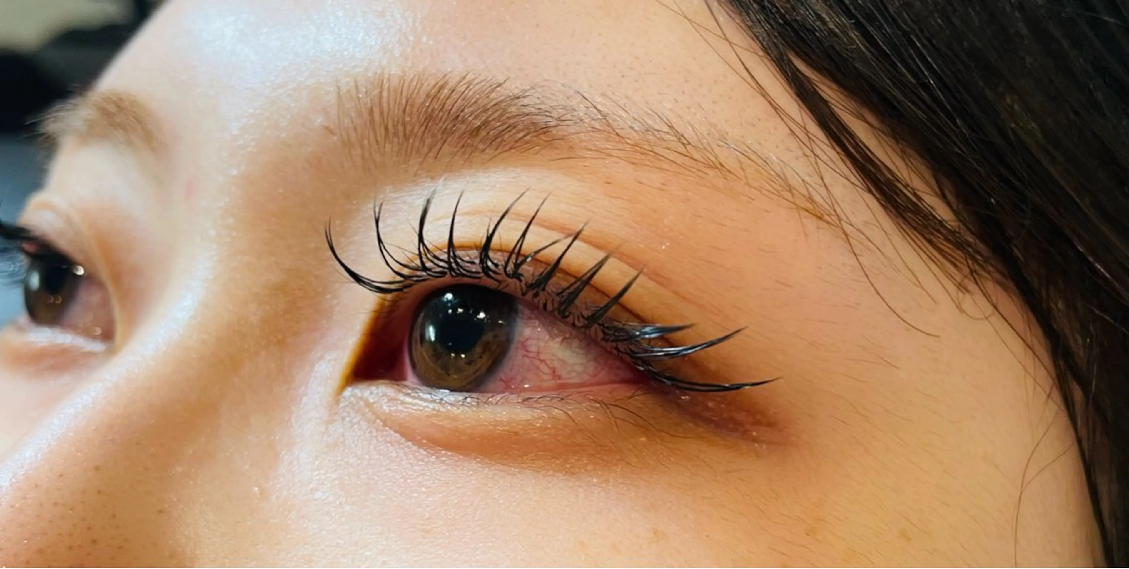 マツエク・マツパ 束感まつ毛 フラットラッシュ マツエク rune.川越 🌙川上のマツエク・マツパデザイン