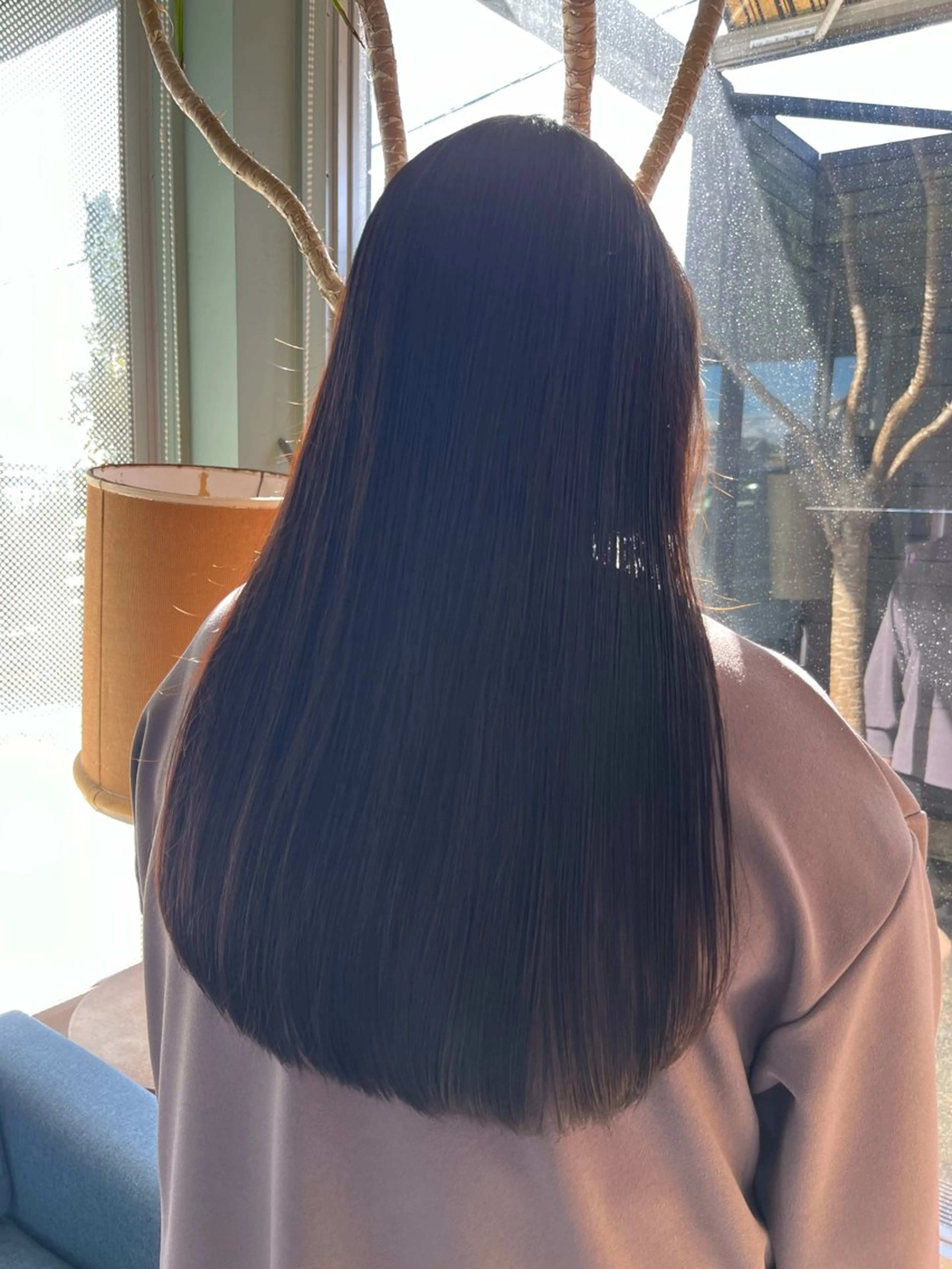 ロング カット 長南 やよいのヘアスタイル