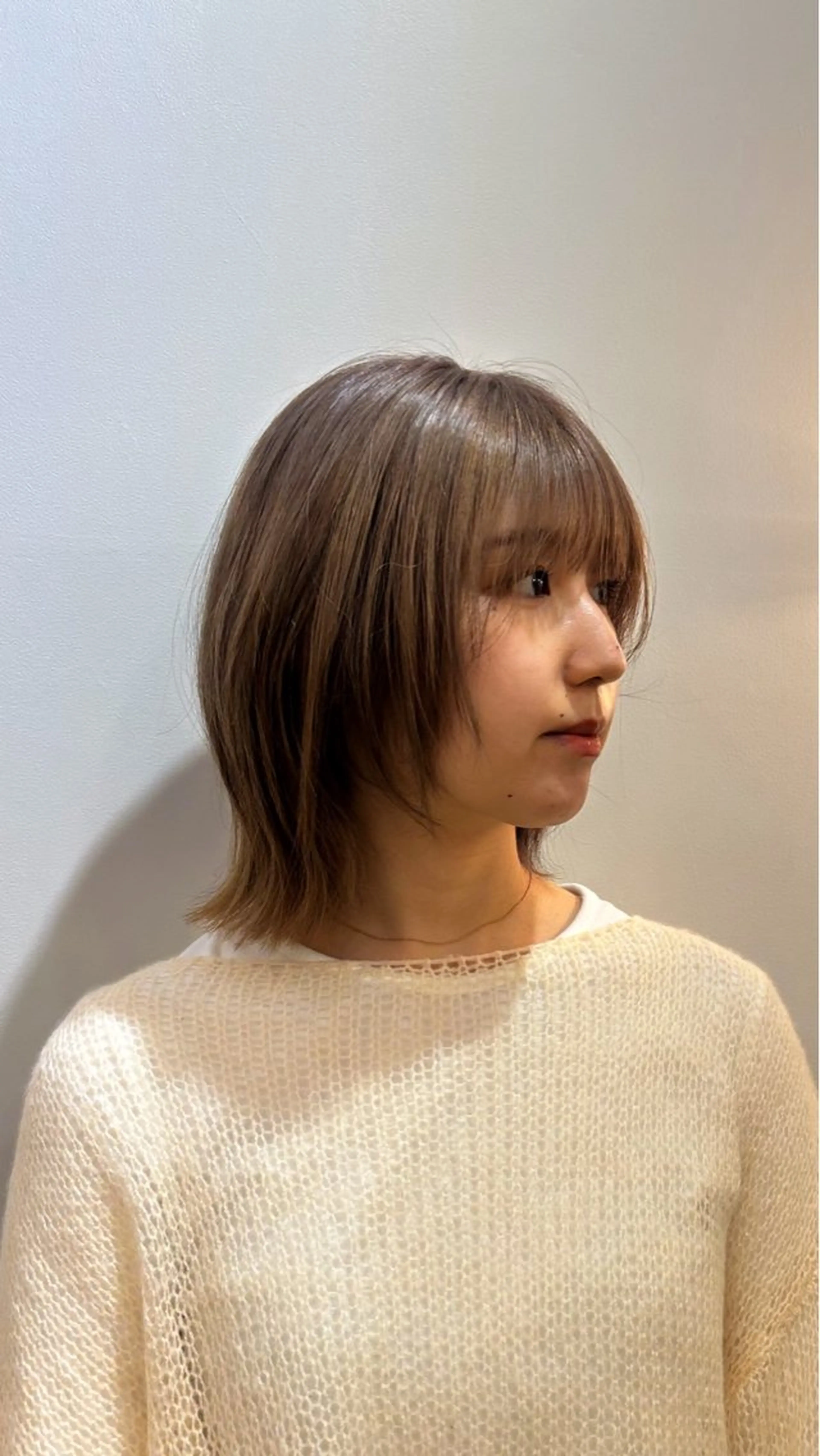 ミディアム カラー ベージュカラー ブリーチ グレージュ ハイトーンカラー ヘアカラー トリートメント 🌿ボブ パーマ高橋啓太🌿のヘアスタイル