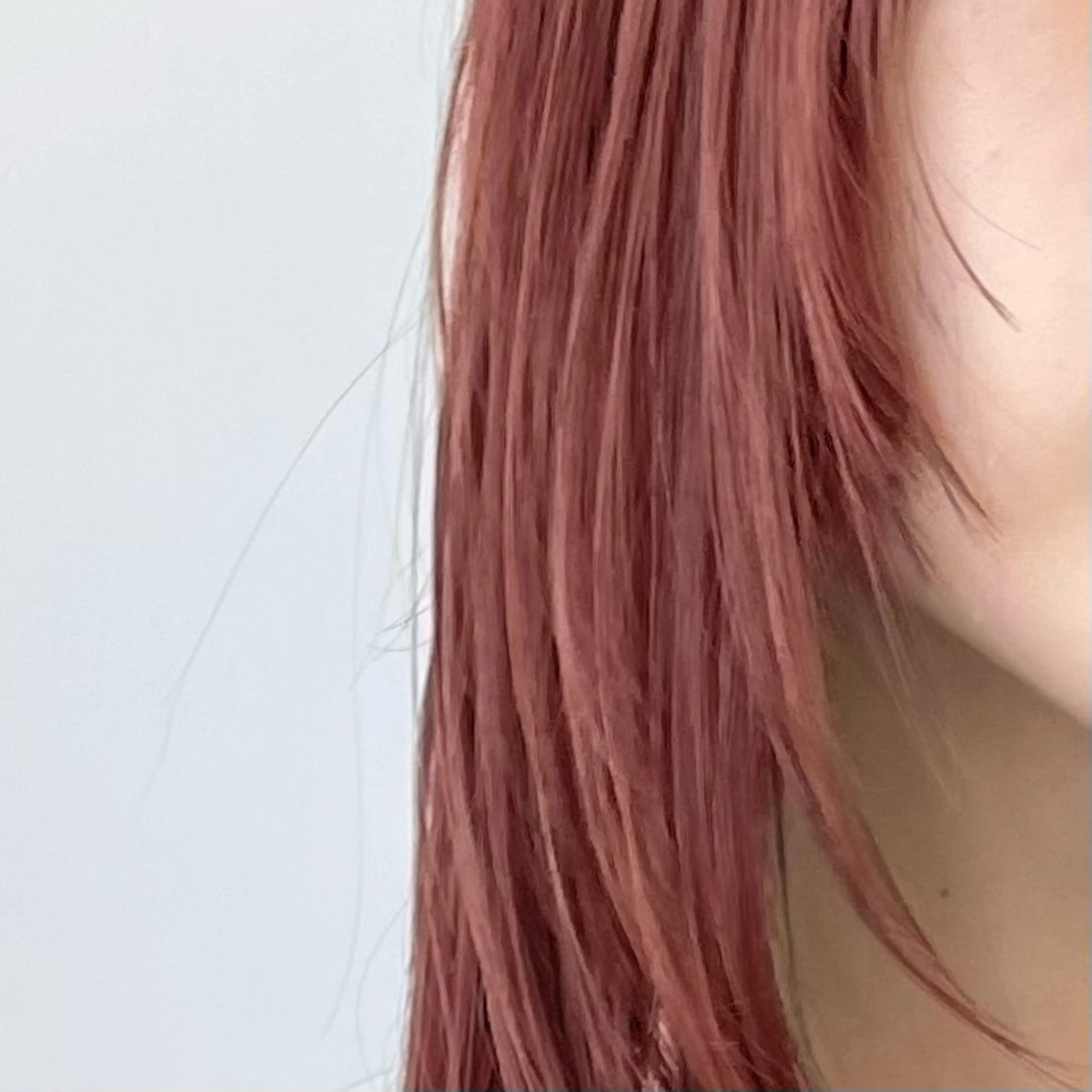 セミロング カラー 🍑暖色／レイヤー／ 真希🎀のヘアスタイル