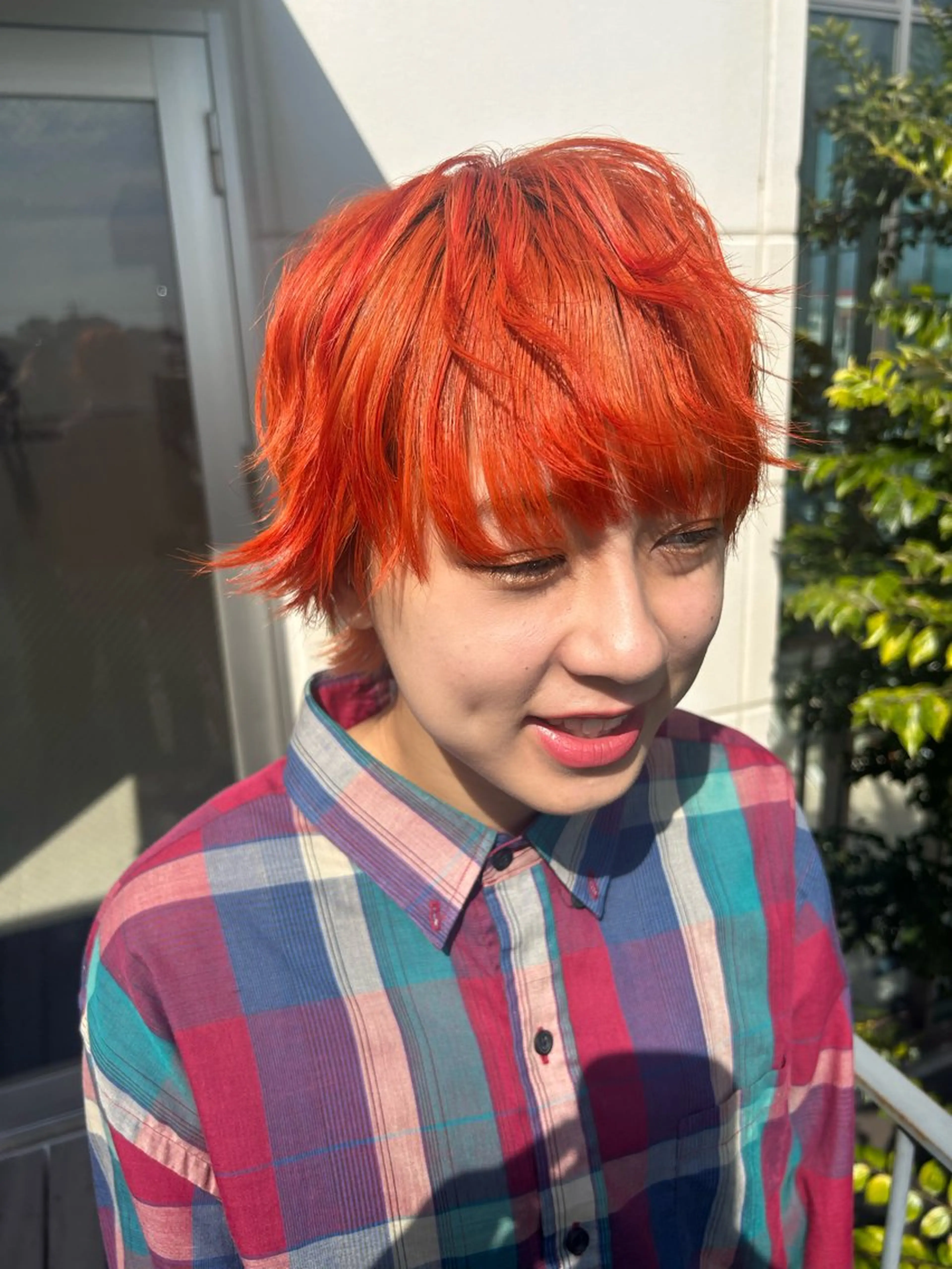 ショート カラー パーマ 丸山 莉世のヘアスタイル