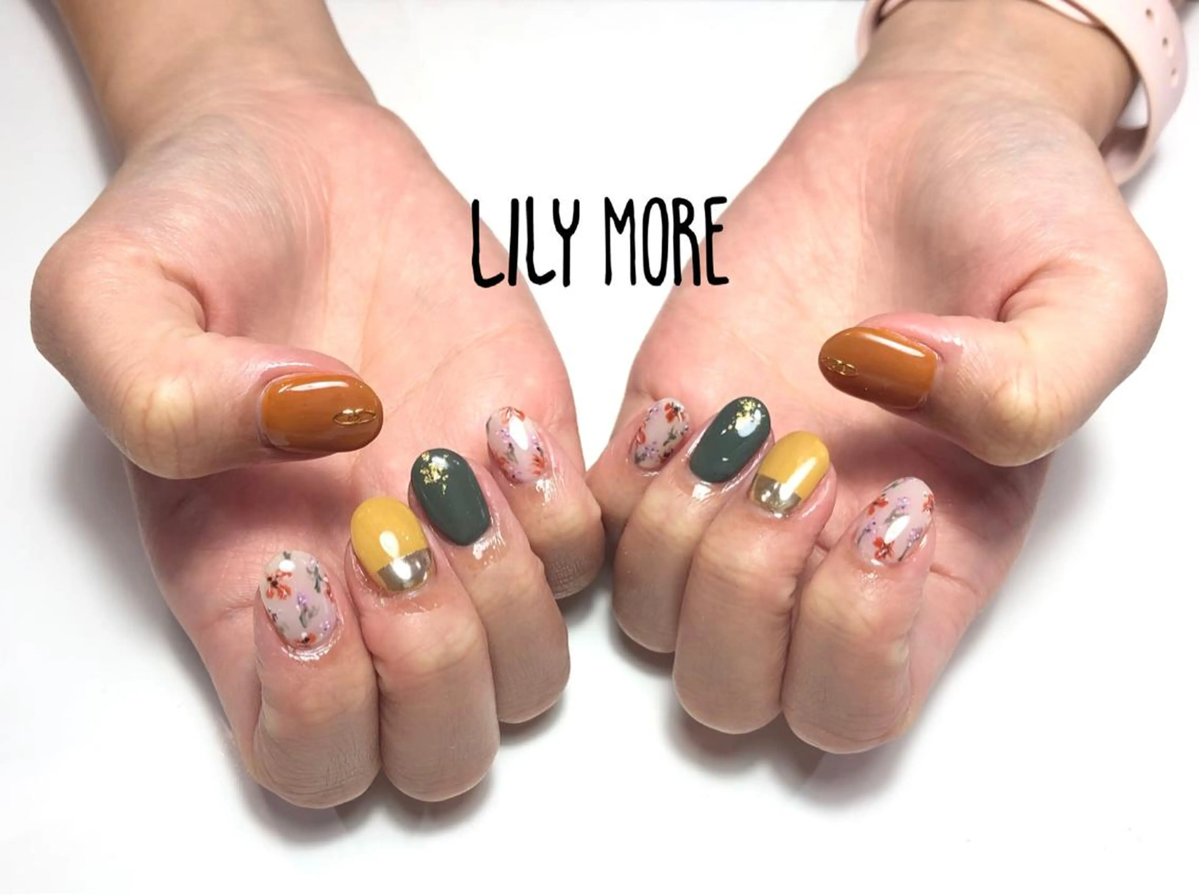 ネイル フラワーネイル Lily closetのネイルデザイン