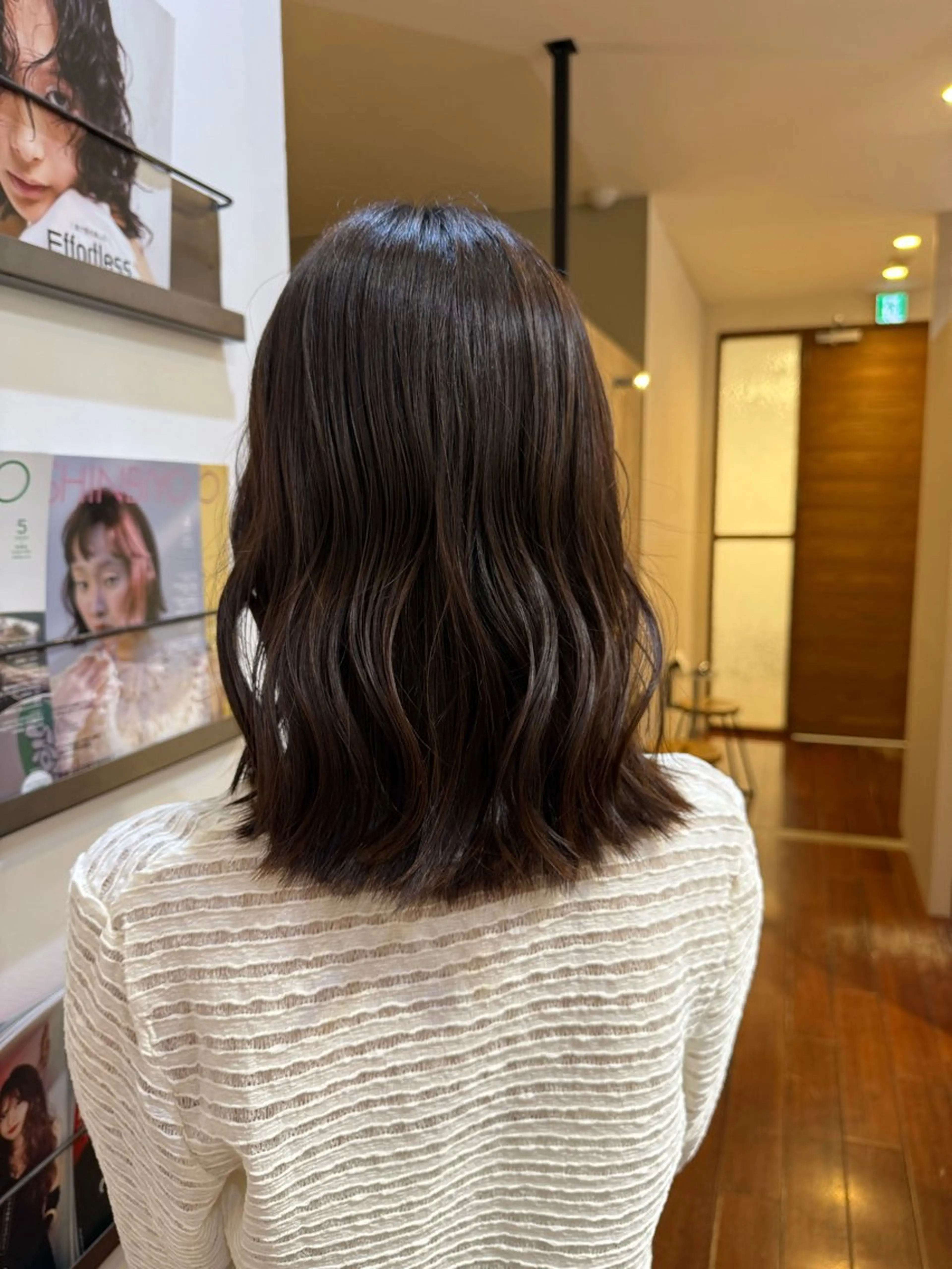ミディアム momo 札幌美容師のヘアスタイル