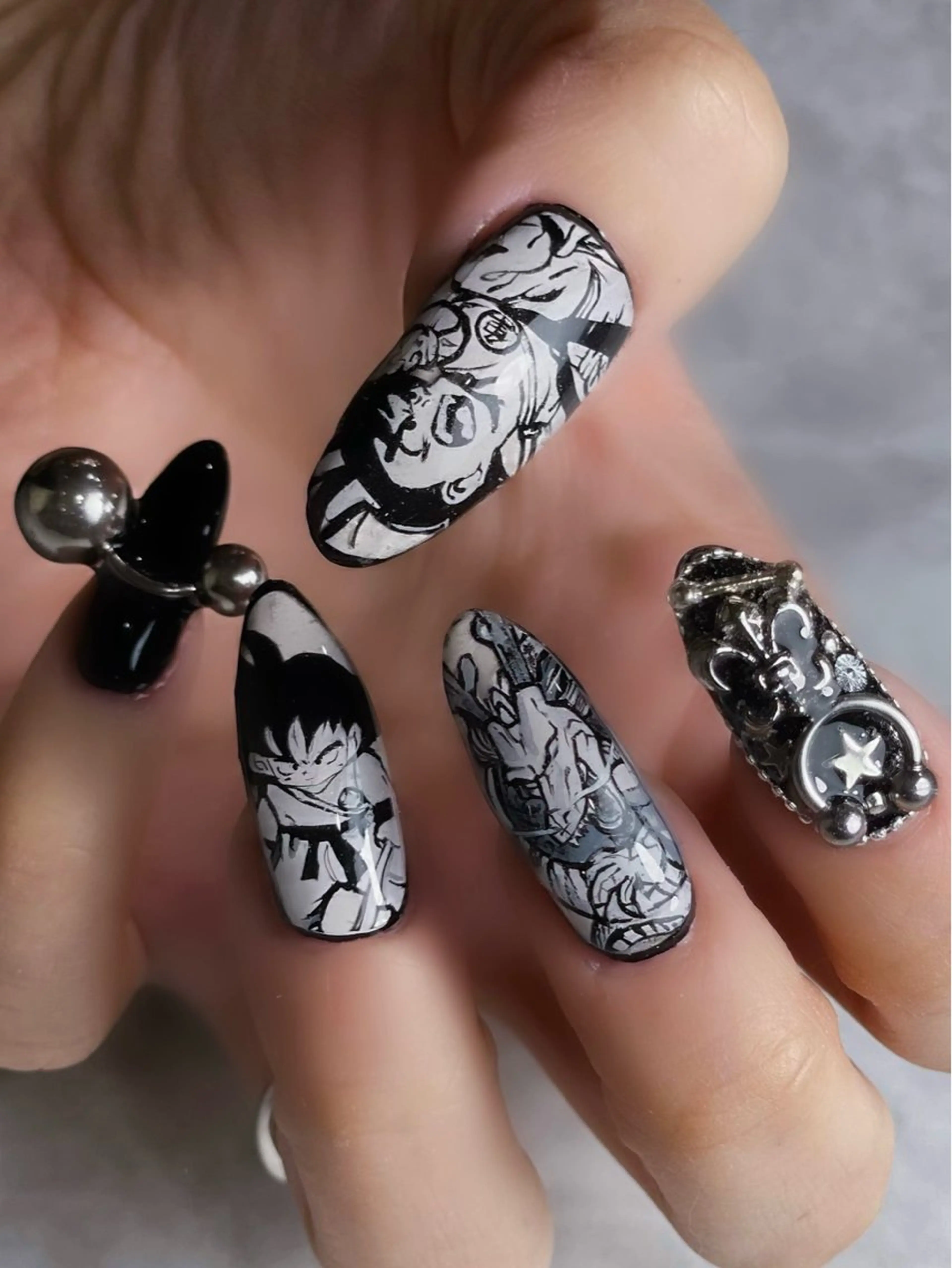 ネイル 神戸痛ネイル MIKAのネイルデザイン