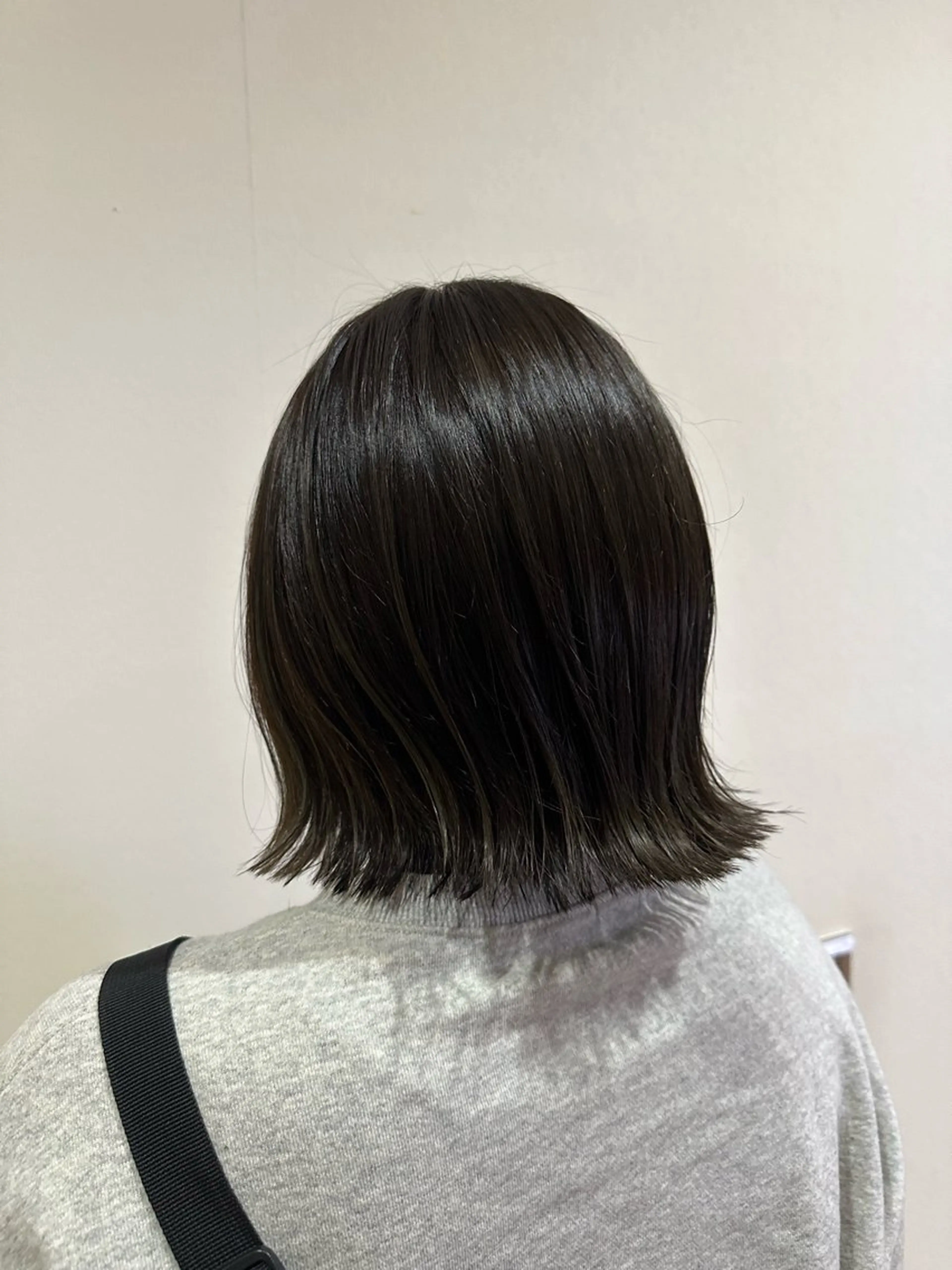 ショート カラー ベージュカラー オリーブベージュ 相澤 茉澄のマツエク・マツパデザイン