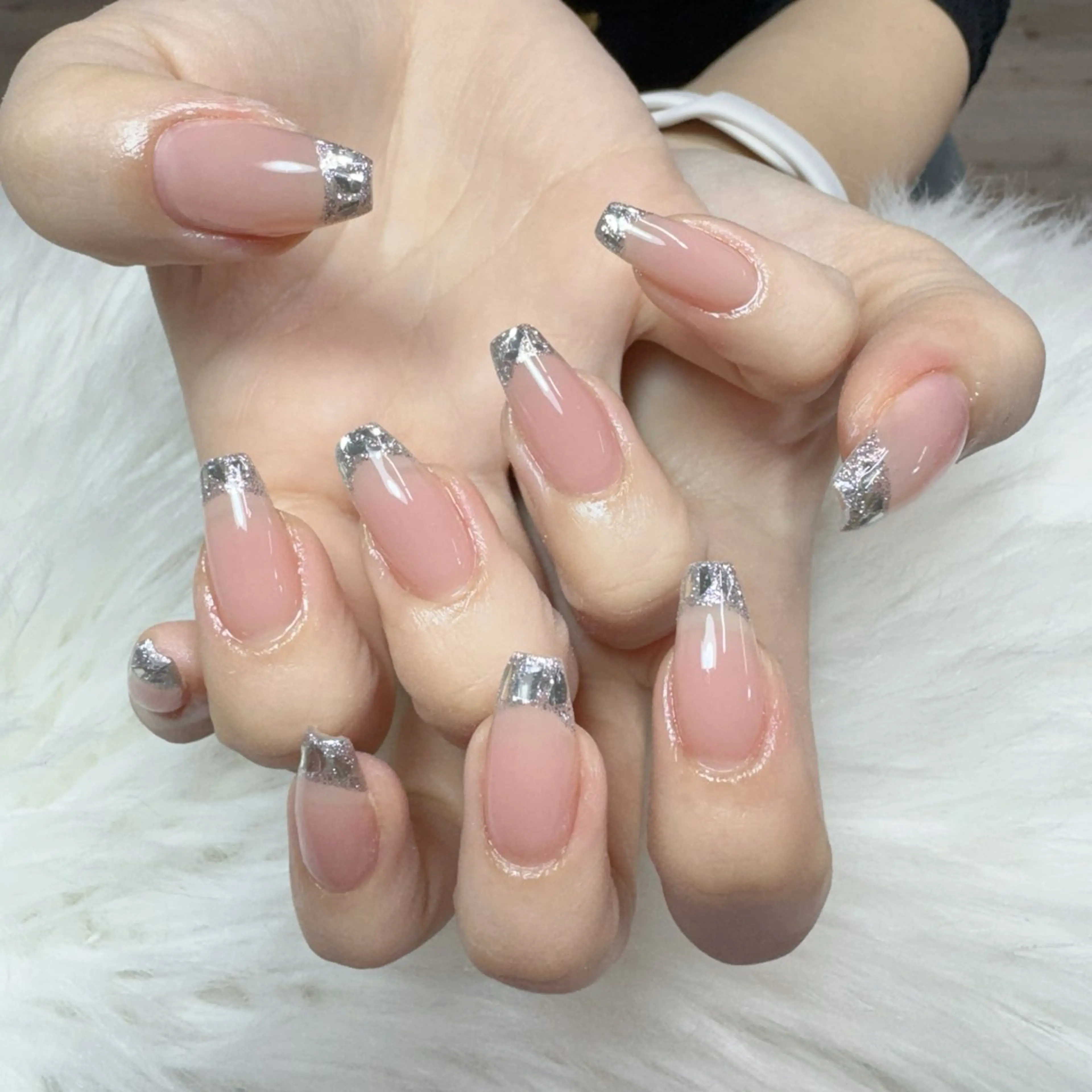 ネイル ハンドネイル 🎀nana🫧 ワンホンネイル🎀のネイルデザイン