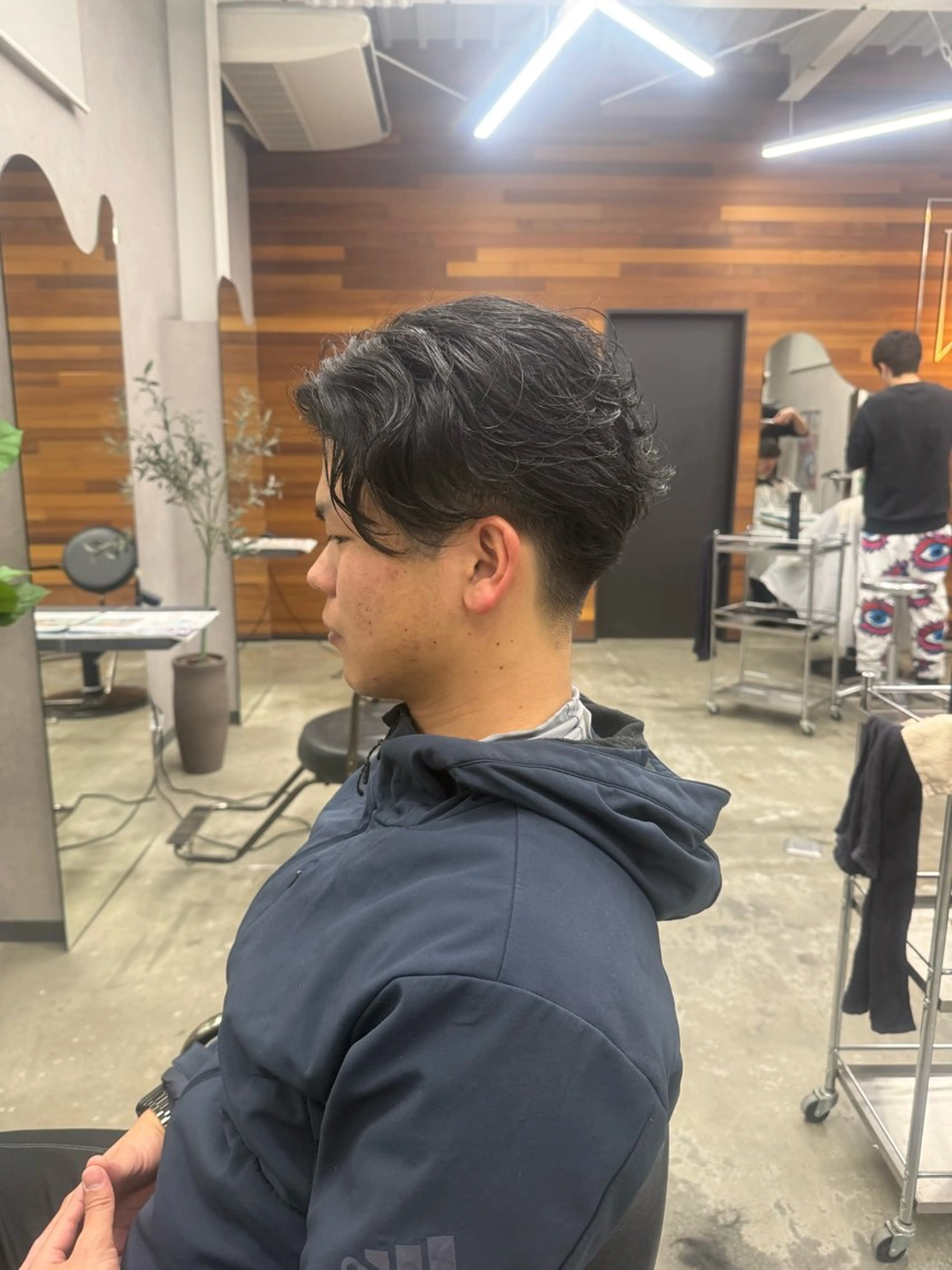 ショート カット 野上 晃生のヘアスタイル