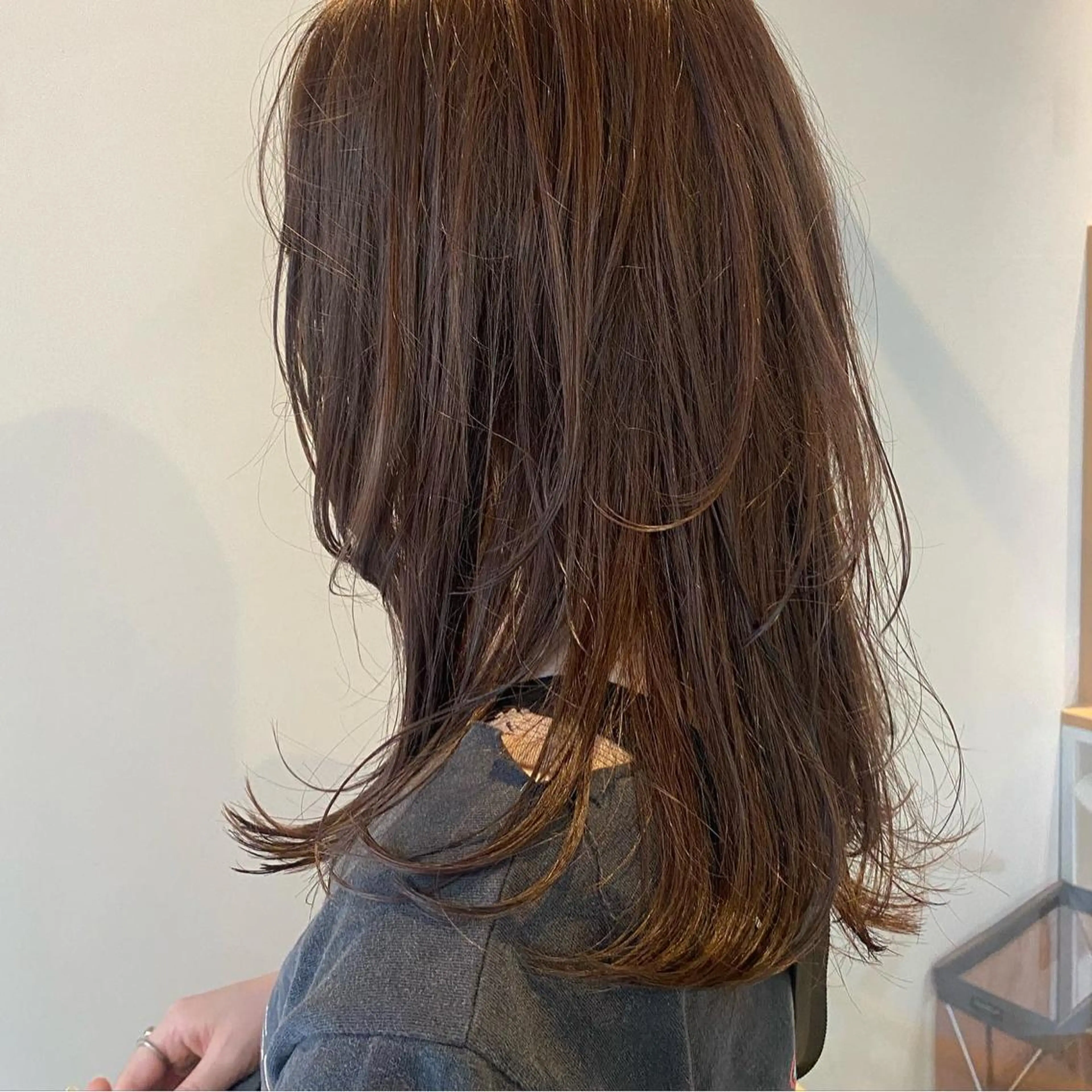 ロング レイヤーカット shiga mariaのヘアスタイル