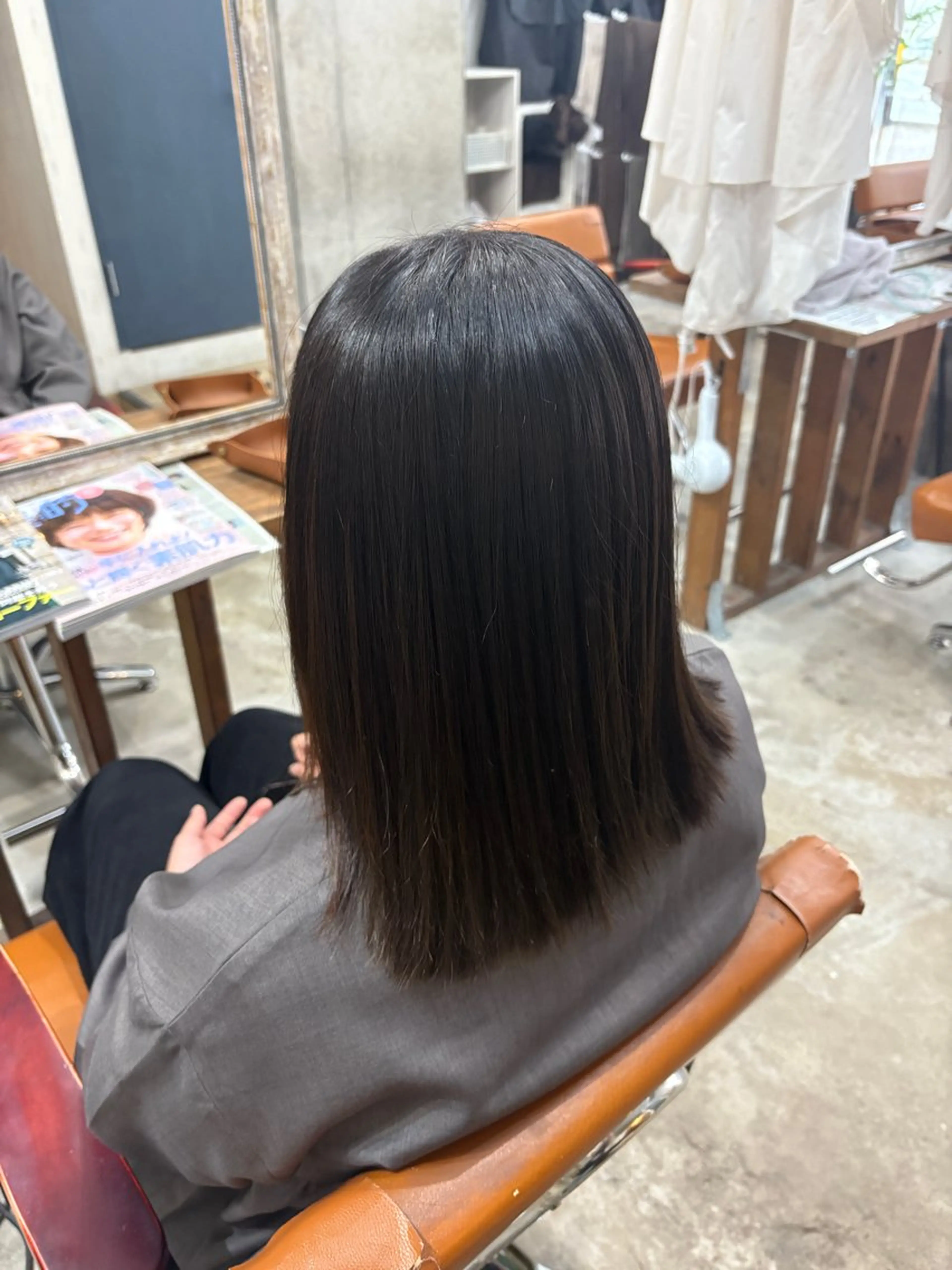 ミディアム カット ヘアカラー 縮毛矯正 Yukino/ 透明カラー🫧のヘアスタイル
